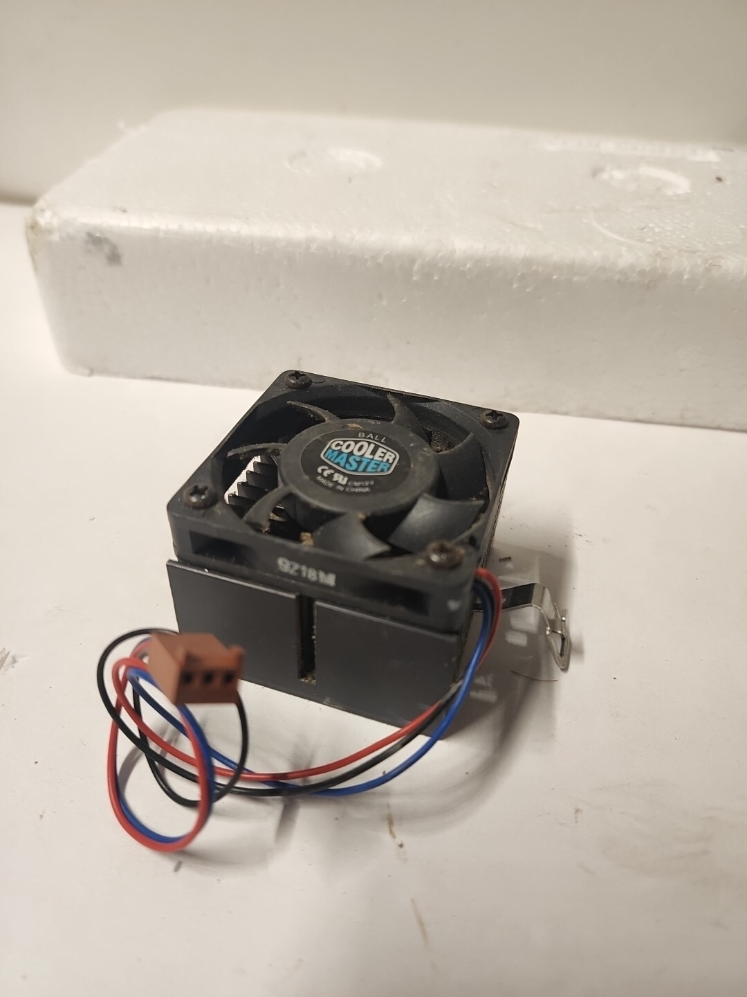 HP Pavilion 6830 Computer 3 Wires Fan with Heat Sink Cooler Master 9z18M Diy 