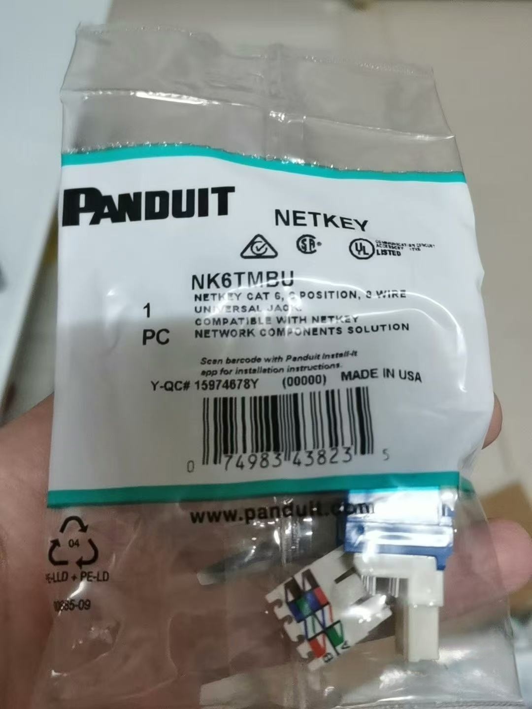 PANDUIT NETKEY NK6TMBU 8 WIRE TOOL-LESS KEYSTONE JACK BLUE CAT6 (10pes)