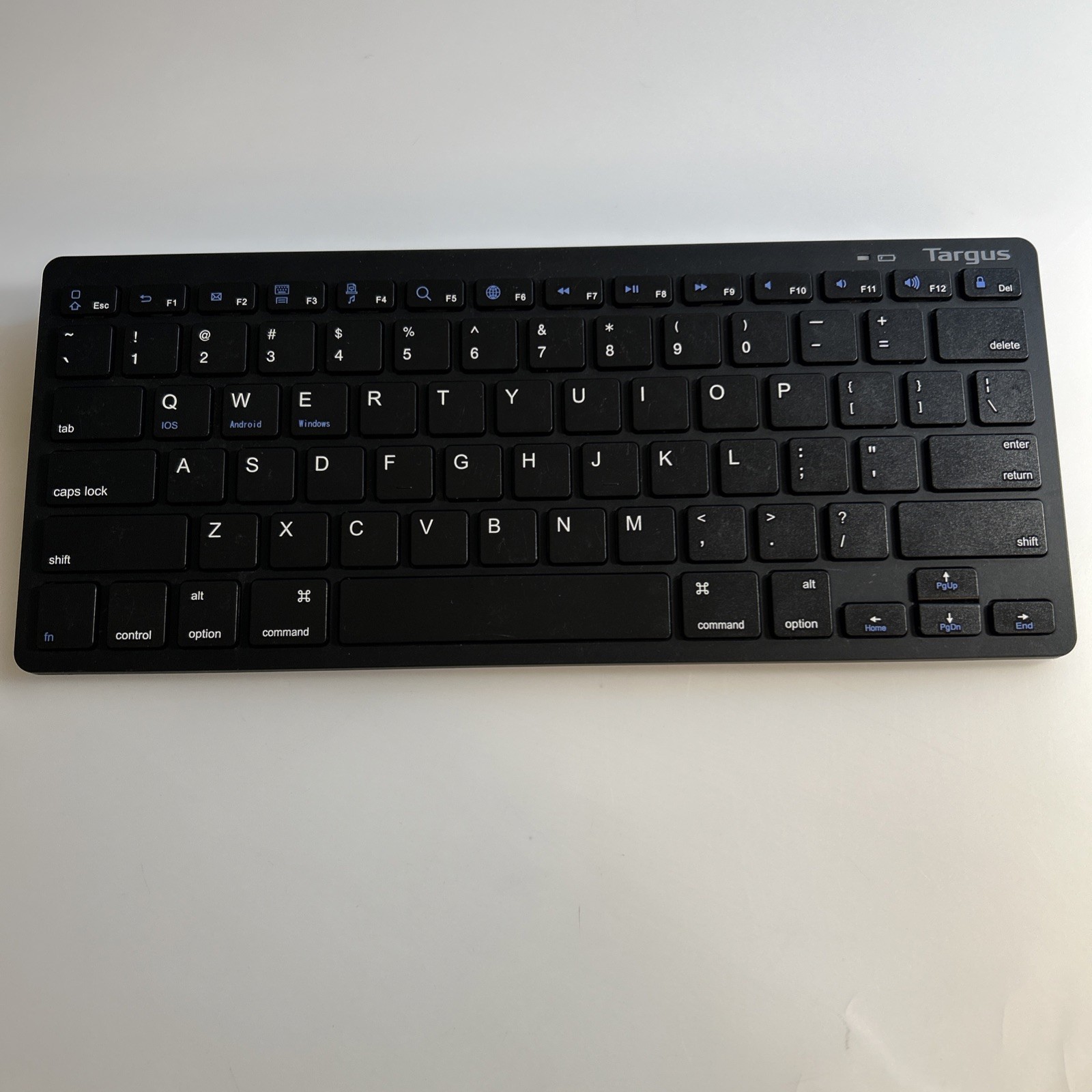 Targus Multi-Platform Bluetooth Keyboard Slim Compact Design zacs