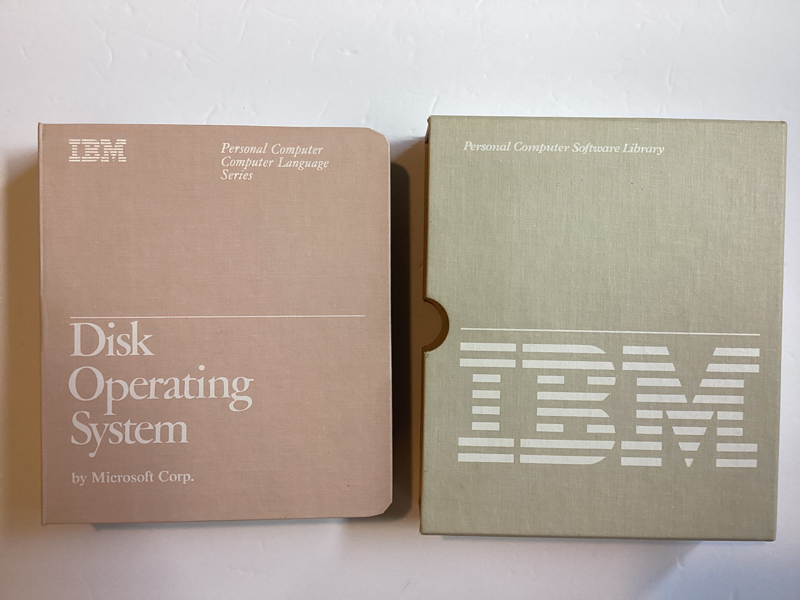 IBM Personal Computer DOS 2.10 Disk Operating System First Ed Microsoft 1983