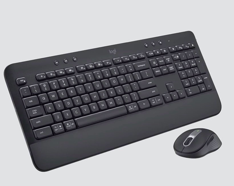 Logitech Signature MK650 Combo Graphite for Business Wireless Mouse and Keyboard