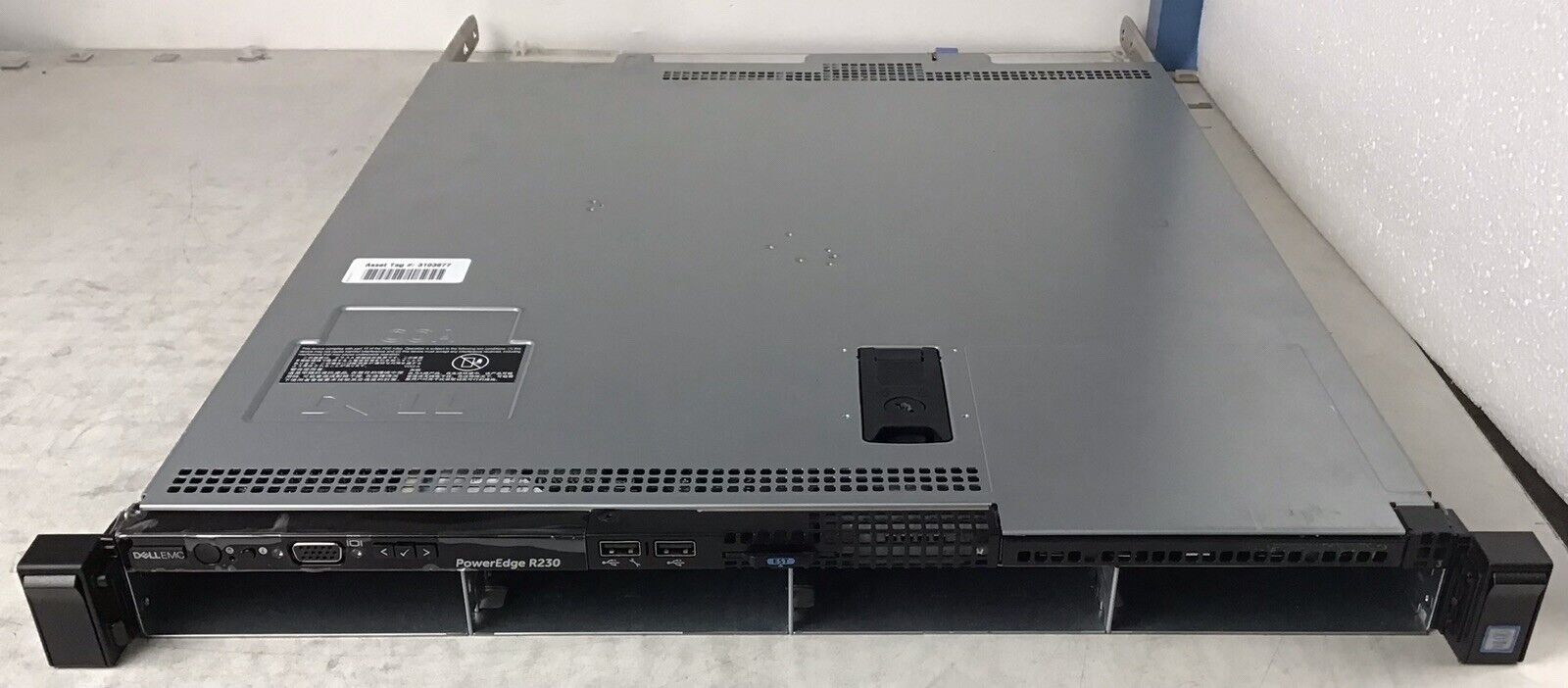 Dell PowerEdge R230 Server Quad Core E3-1230 v5 3.4GHz 32GB RAM No HDDs 250W PSU