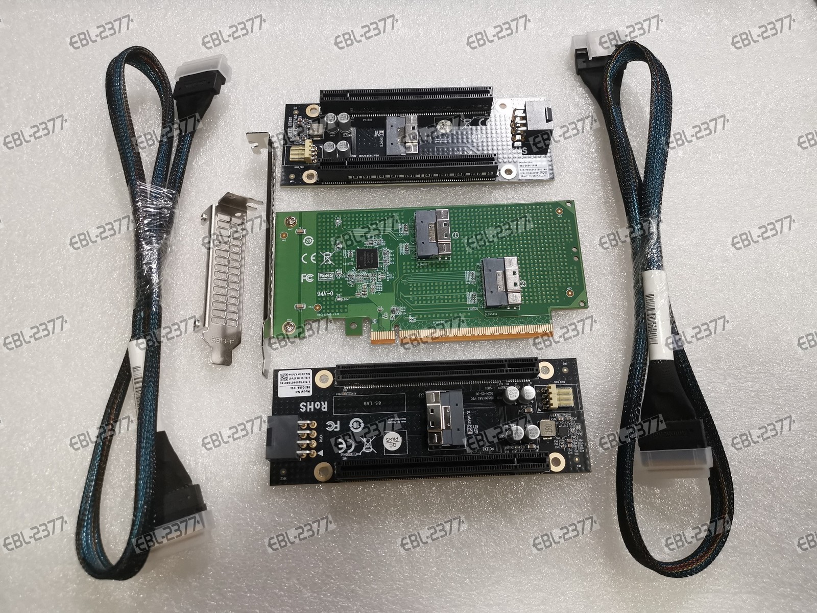 Built-in SFF-8654 SlimSAS To 4 Port PCIe X4 X4 PCIe 4.0 Slot Adapter +2*Cable