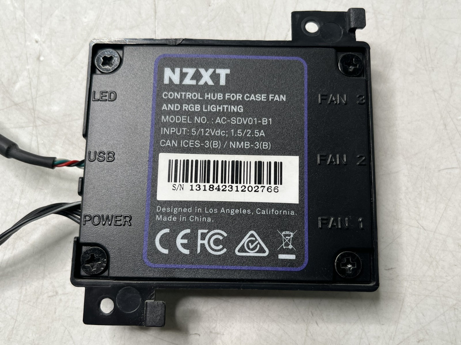 NZXT RGB & Fan Controller AC-SCV01-B1