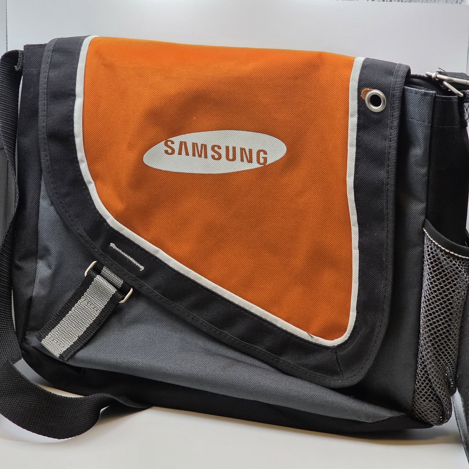 Samsung Messenger Laptop Bag 15" Orange Black Gray Padded Partitions Canvas