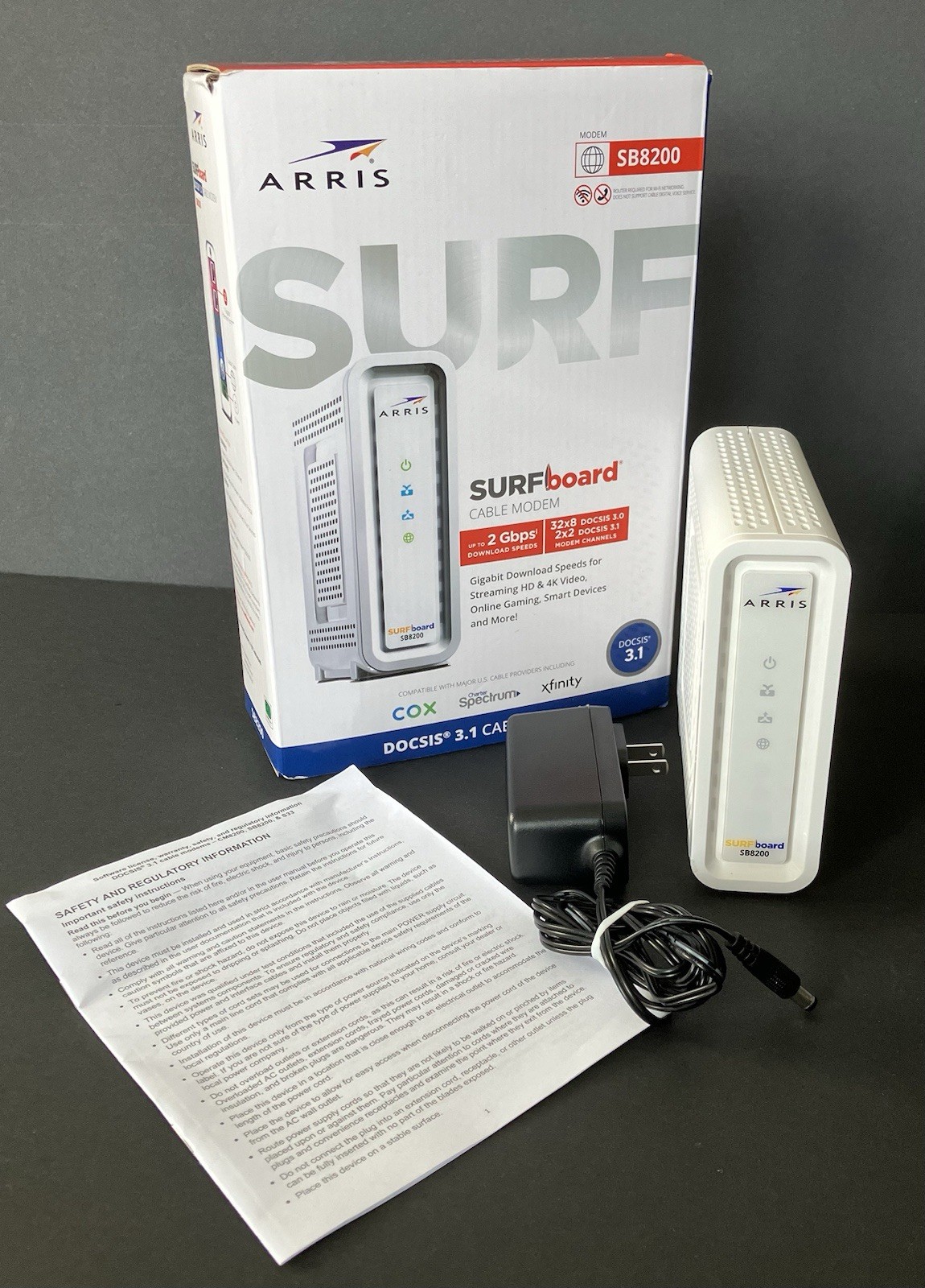 Arris SURFboard SB8200 DOCSIS 3.1 Gigabit White Wired 2Gbps 2-Ports
