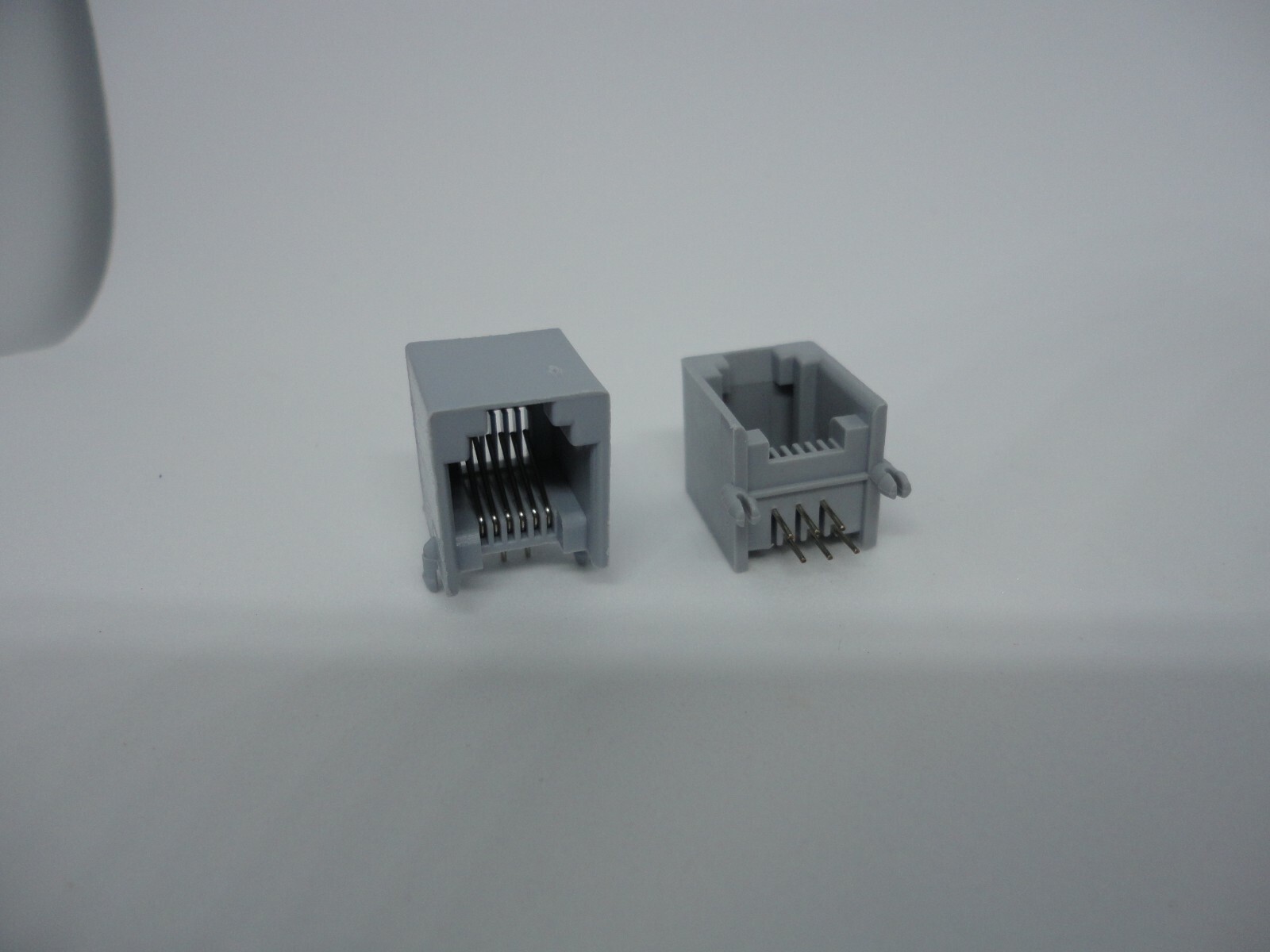 2Pcs Phone RJ11 Port Jack Modular Connector Telephone PCB DIP 6Pins 6P6C Housing