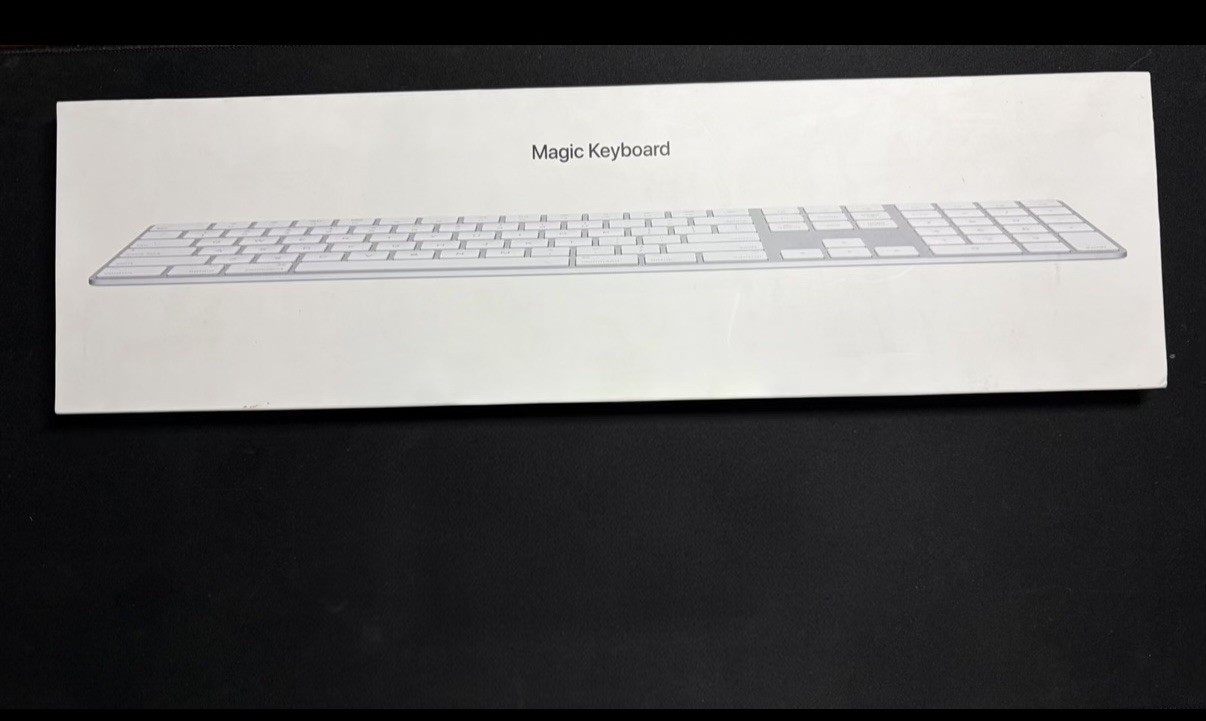 Magic Keyboard with Numeric Keypad And