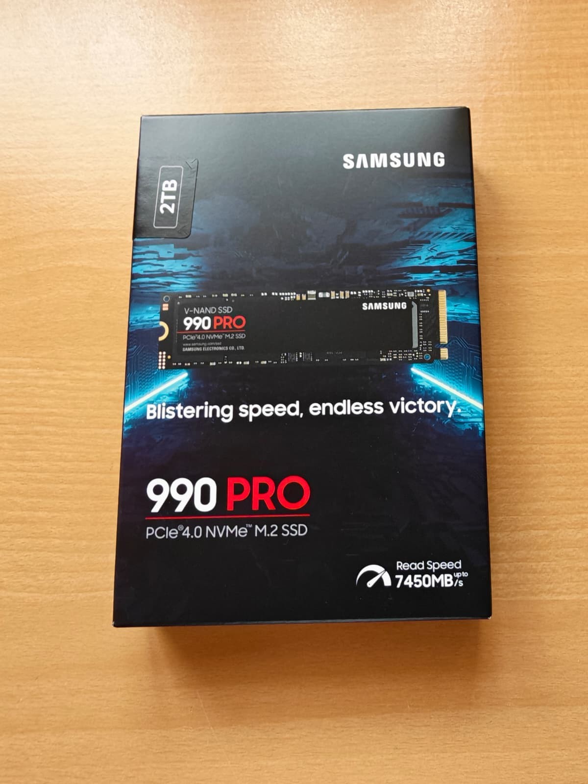 Samsung 990 PRO NVMe M.2 Internal SSD - 2TB (MZ-V9P2T0BW)