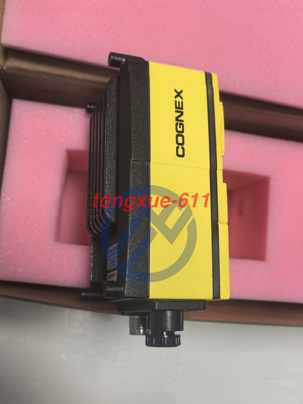 new COGNEX IS9912M-363-50 Industrial Vision Sensor Via FedEx or DHL