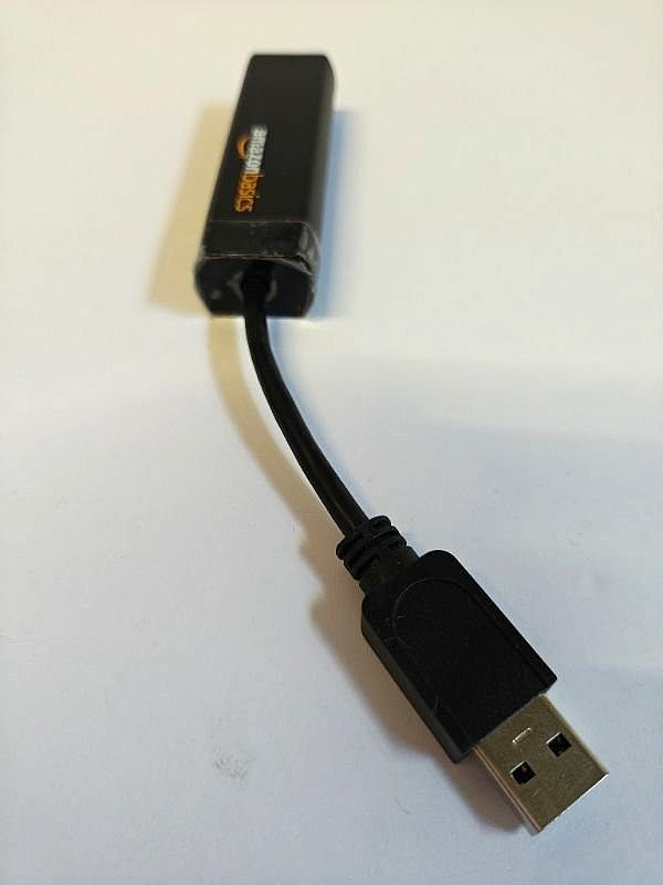 AmazonBasics USB 3.0 to 10/100/1000 Gigabit Ethernet Adapter (R8/B1)