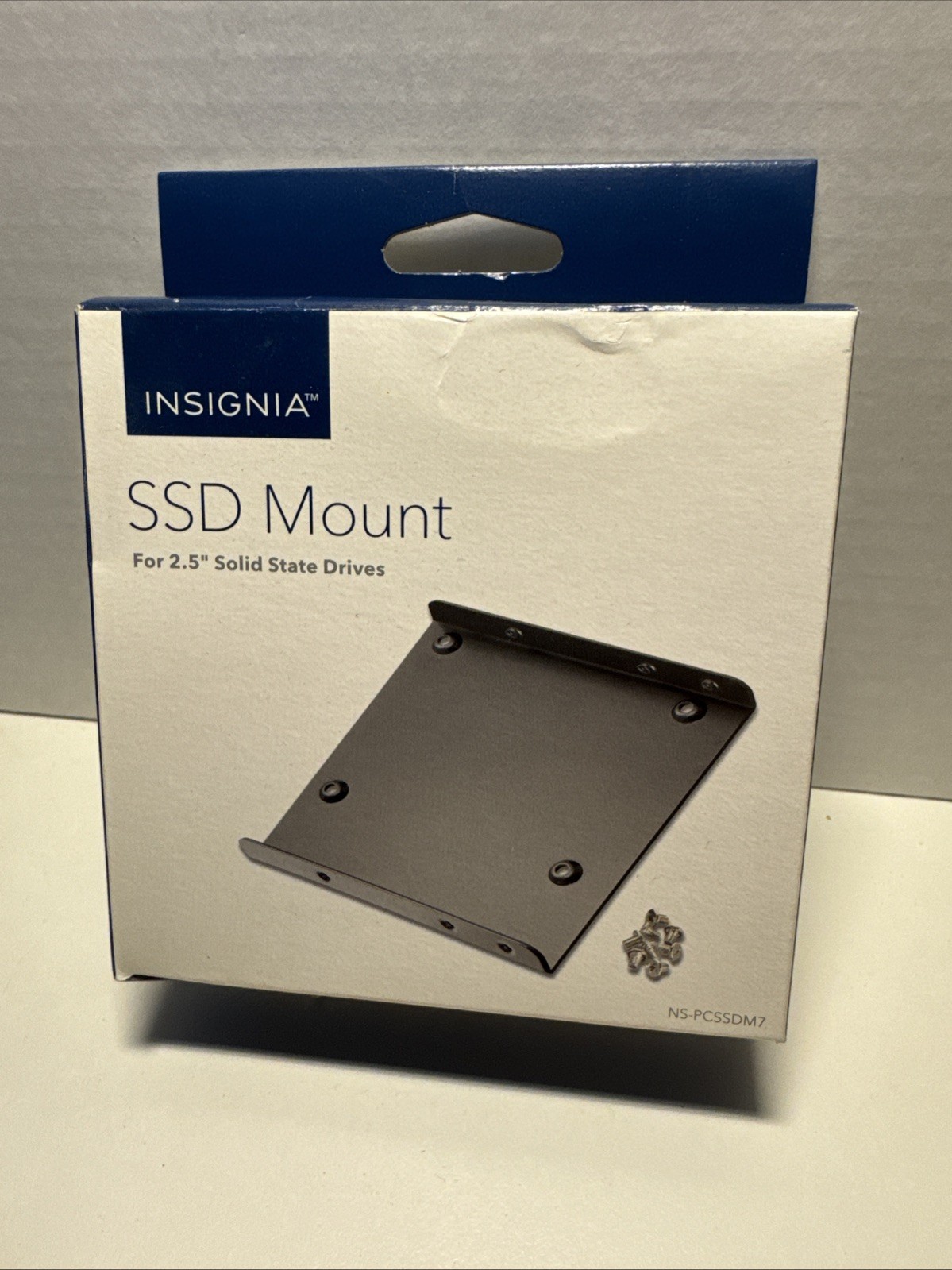 Insignia SSD Mount for 2.5" Solid State Drives