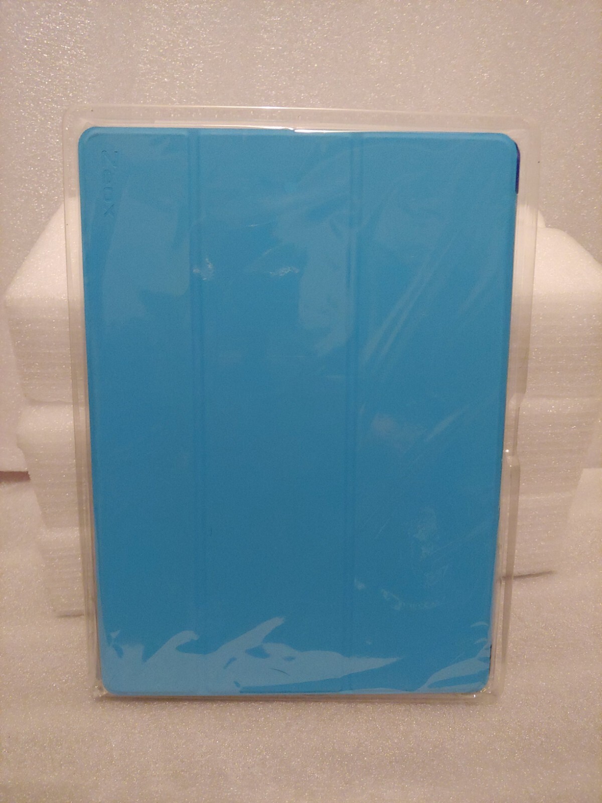 ipad pro 12.9 Case/Portfolio Light Blue Smart Wake up and Sleep Feature Magnetic