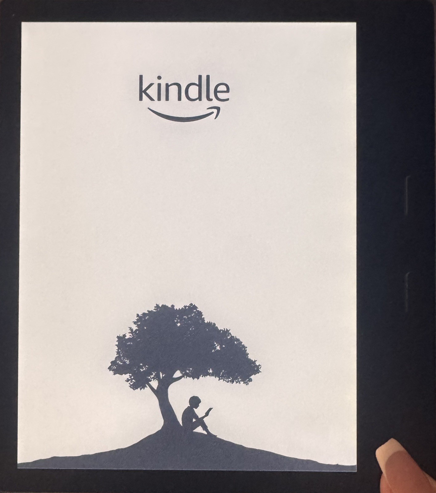 Amazon Kindle Oasis 9th Gen 7" WiFi EBook Reader Graphite Gray CW24Wi 32GB