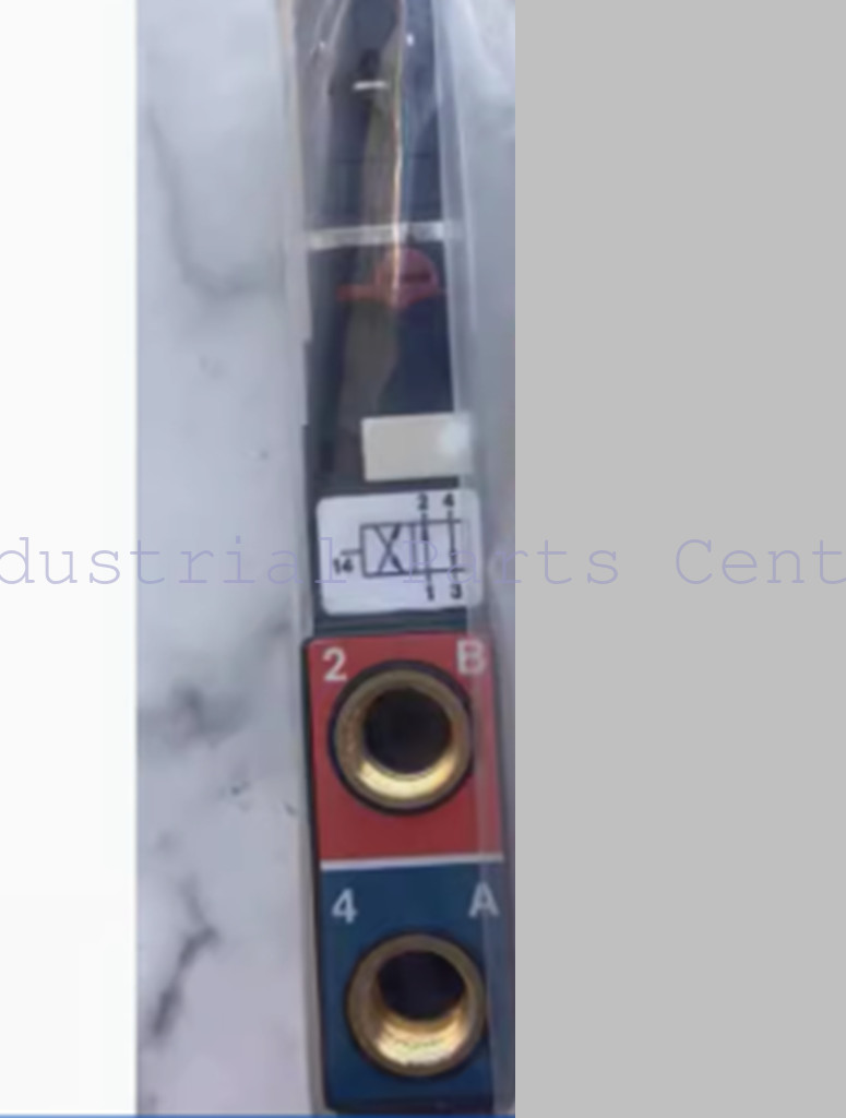 1pc  new 5470G Two-Position Three-Way Four-Way 00299728  Solenoid Valve