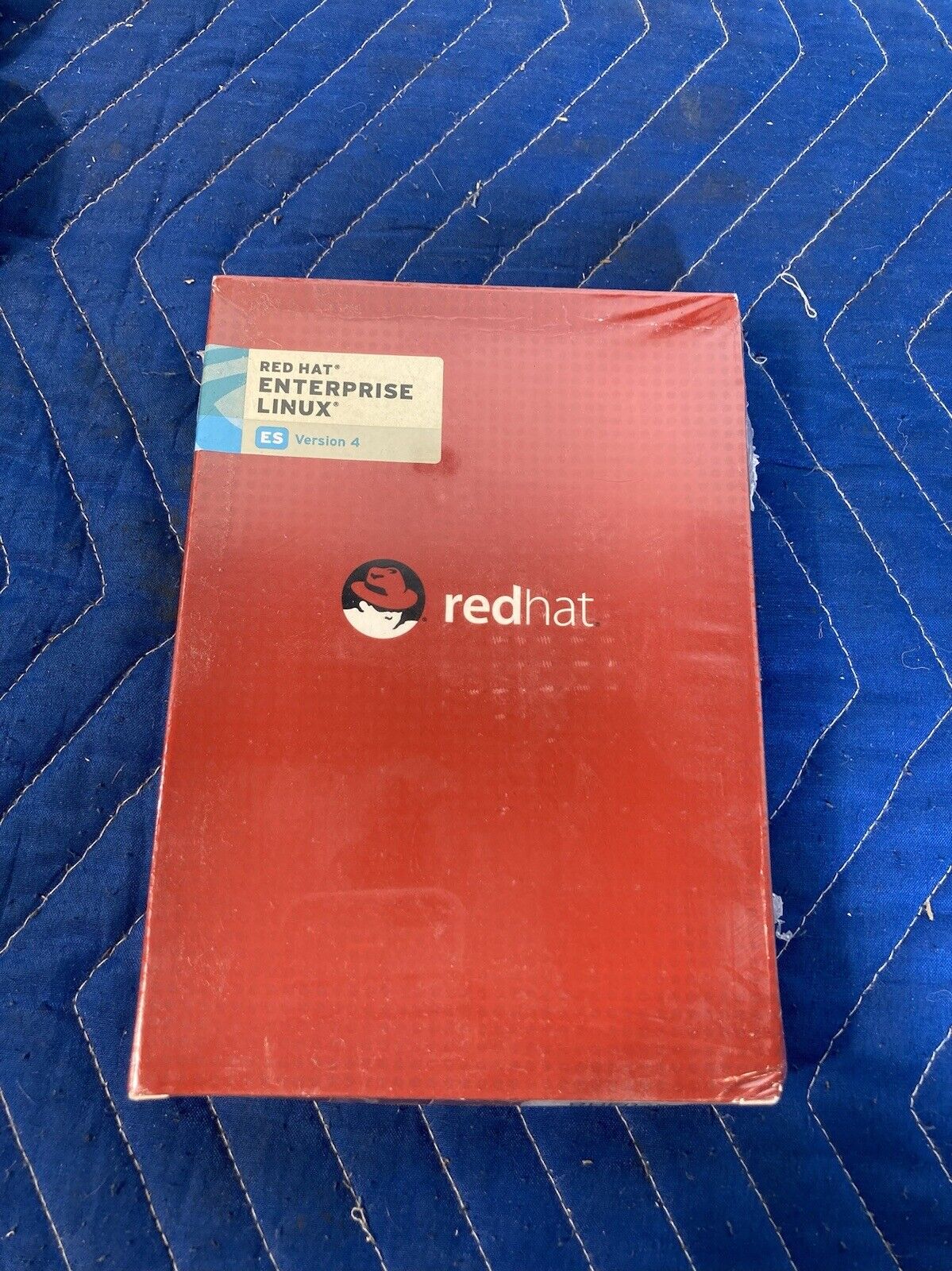 Red Hat Enterprise Linux ES Version 4 for x86 AMD64 & Intel EM64T 