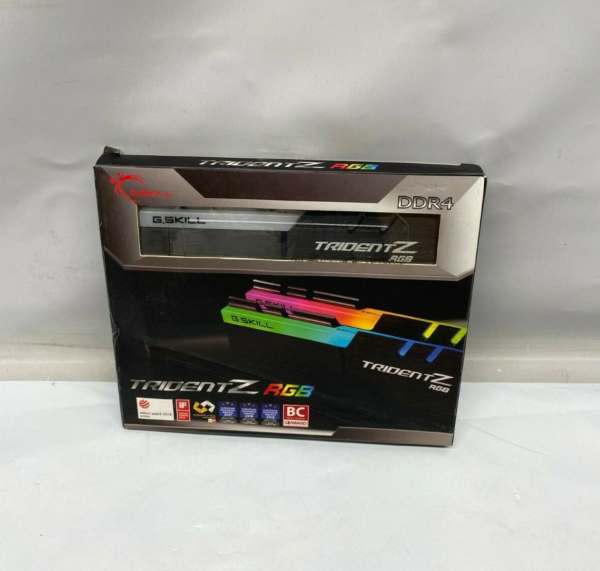 G.Skill DDR4 TridentZ RGB 4400Mhz PC4-35200 CL18 1.4V Dual Channel Kit (2x8GB)