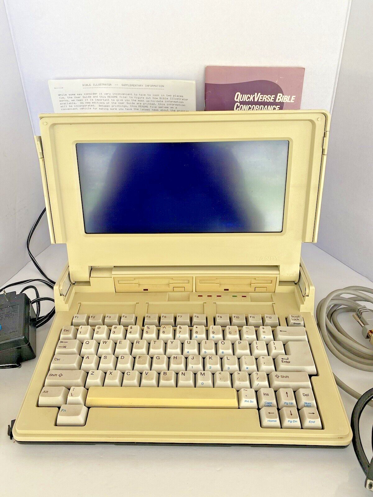 Vintage Tandy 1400LT Personal Computer