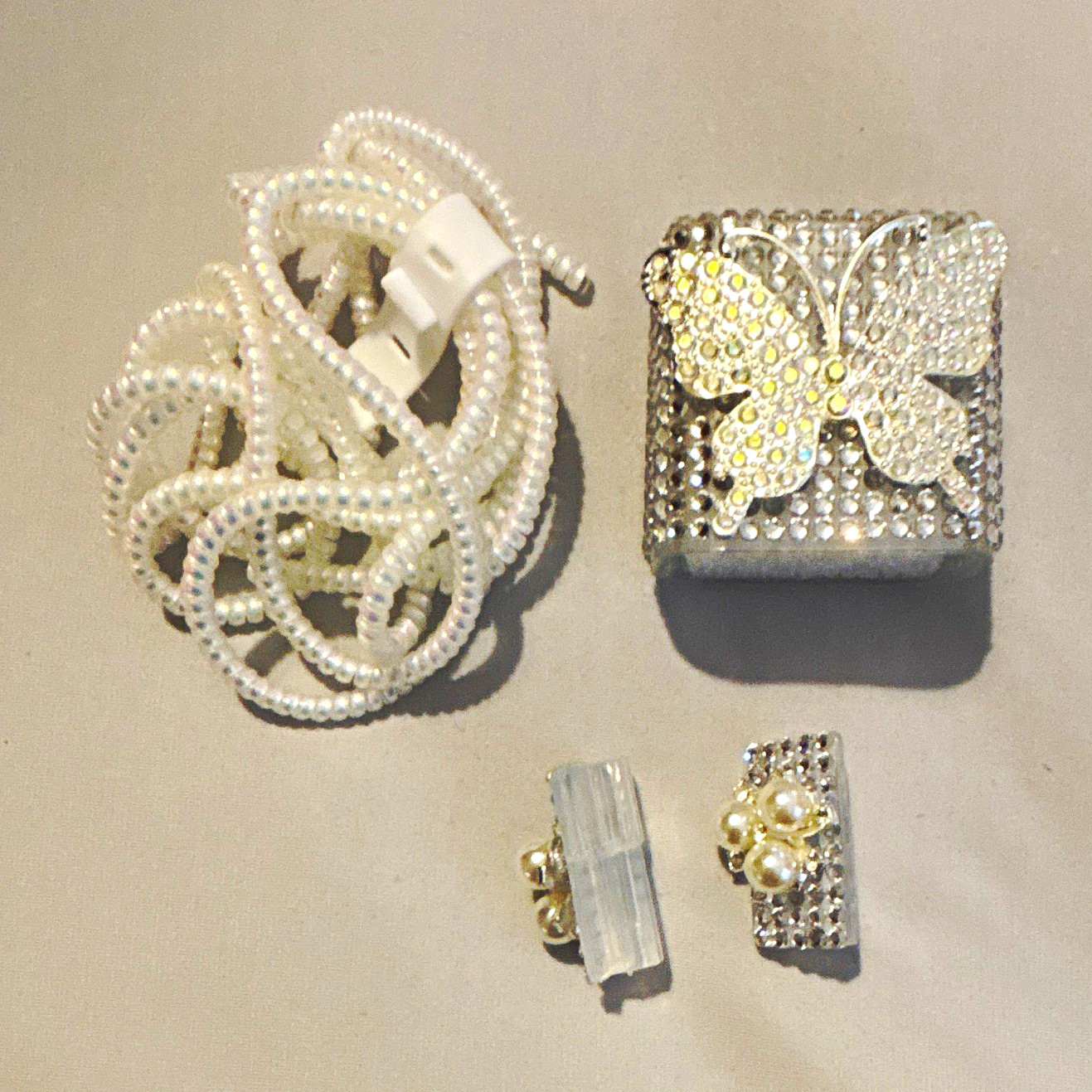 Rhinestone Butterfly Cord Organizer Storage w/ Pearl Cable Protectors Bling