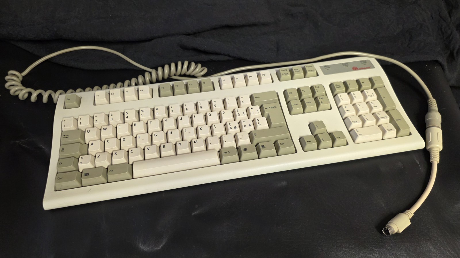 Vintage ATHENA 6512-TW DIN AT IT Layout Keyboard + Acer 1996 PC PS/2 Adapter