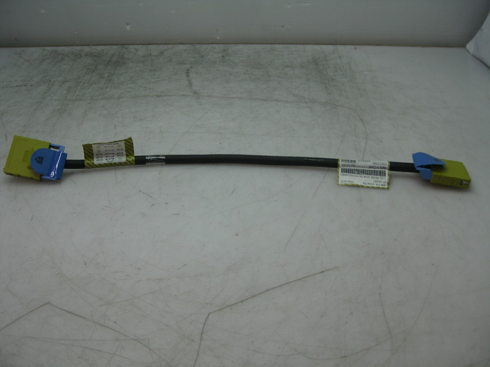 USED 45D4785 InfiniBand 12X - 12X DDR 0.6M Cable