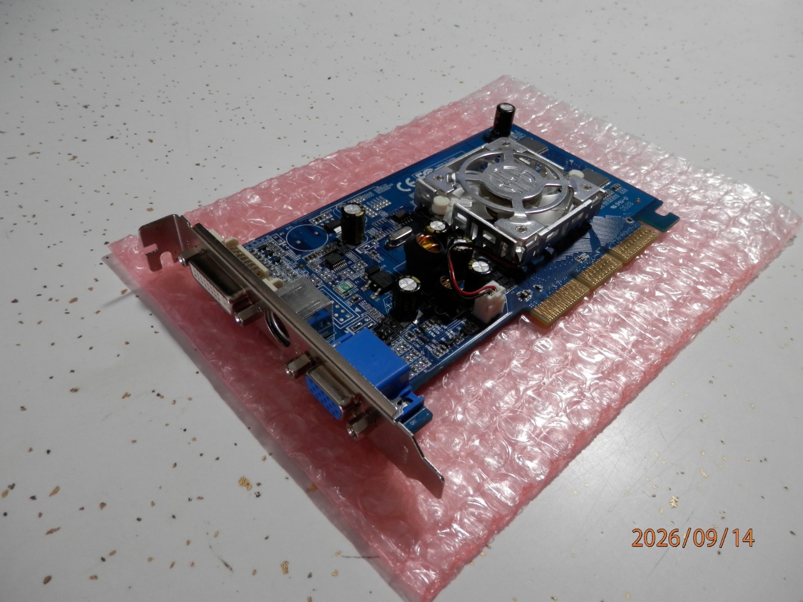 BFG NVIDIA GeForce 6200 OC AGP Graphics Card  BFGR62256OC w/S-video Tested