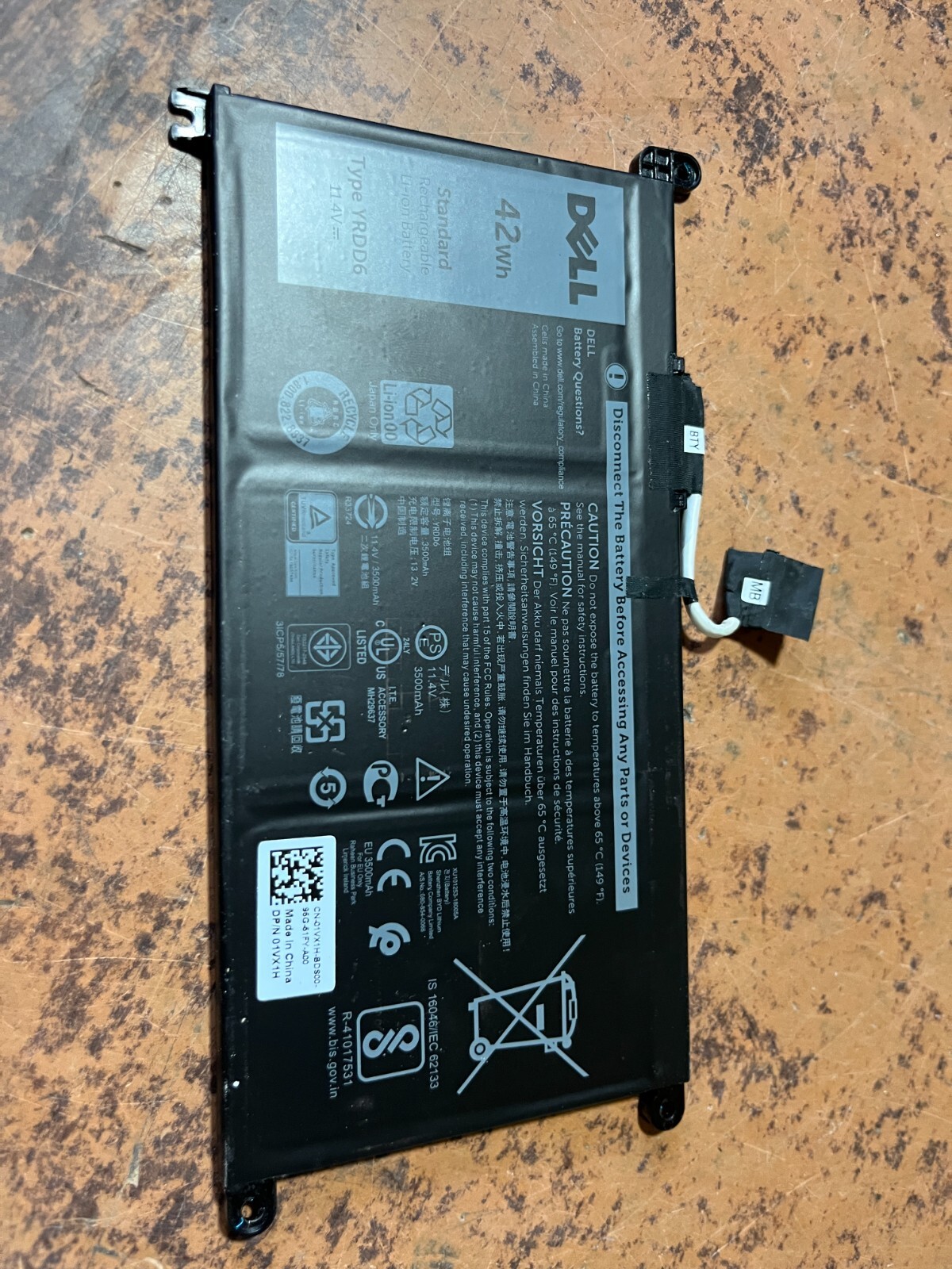 , preview full size image OEM YRDD6 11.4V 42Wh Battery for 14 5481 5482 5485 549