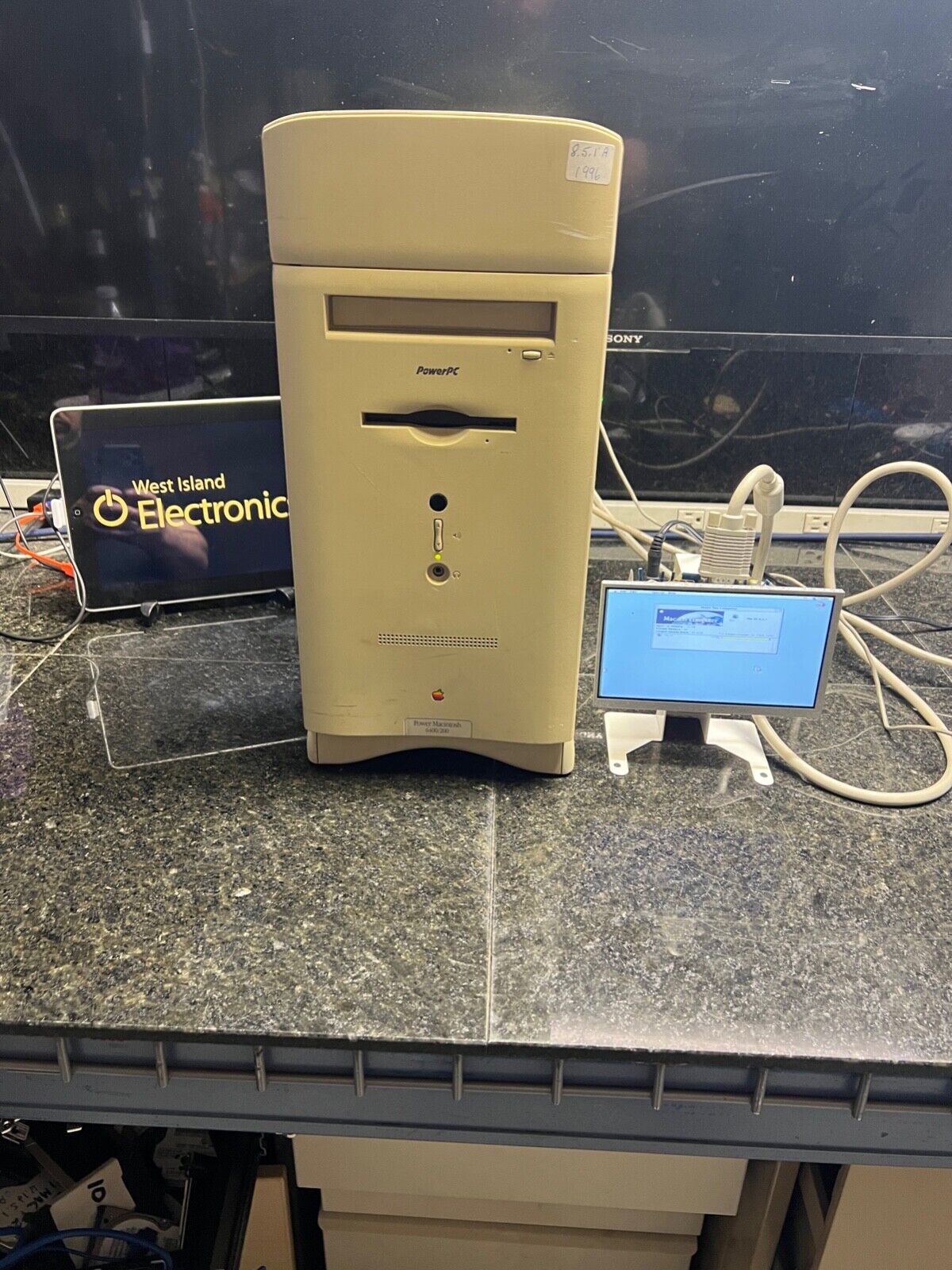 Power Macintosh Performa 6400/200 Power Macintosh M3548-WORKING
