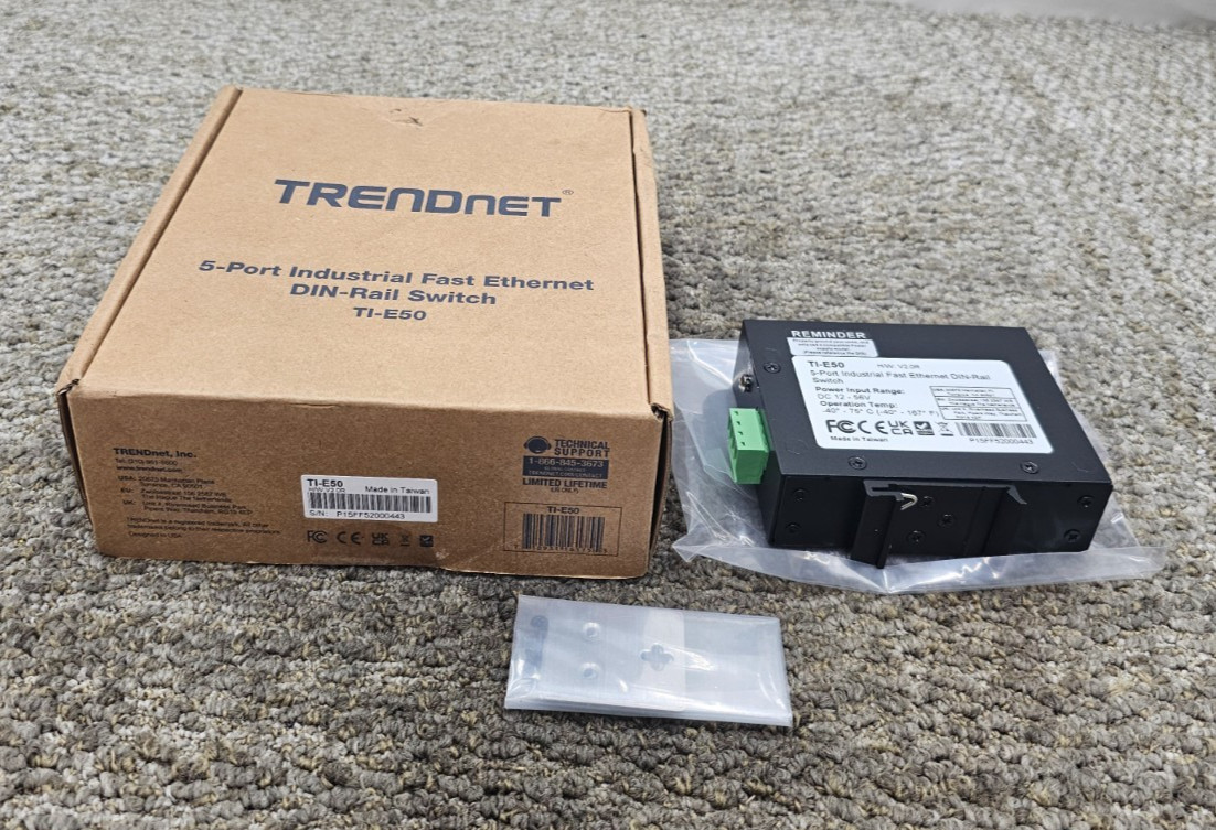 TRENDnet TI-E50 5-Port Industrial Fast Ethernet DIN-Rail Switch 1Gbps Switch Cap