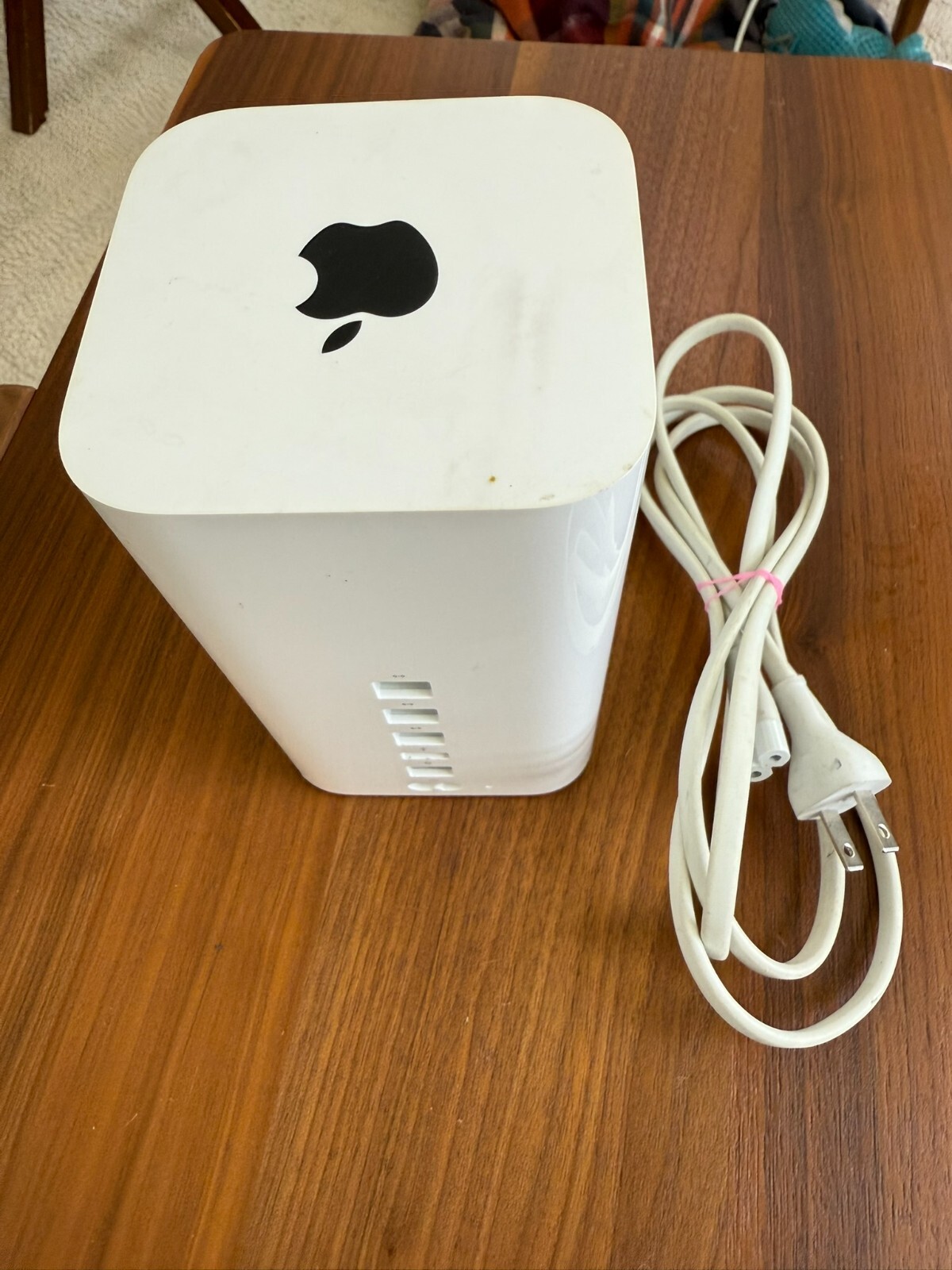 Apple Airport Extreme Wireless Router (ME918LL/A) A1521