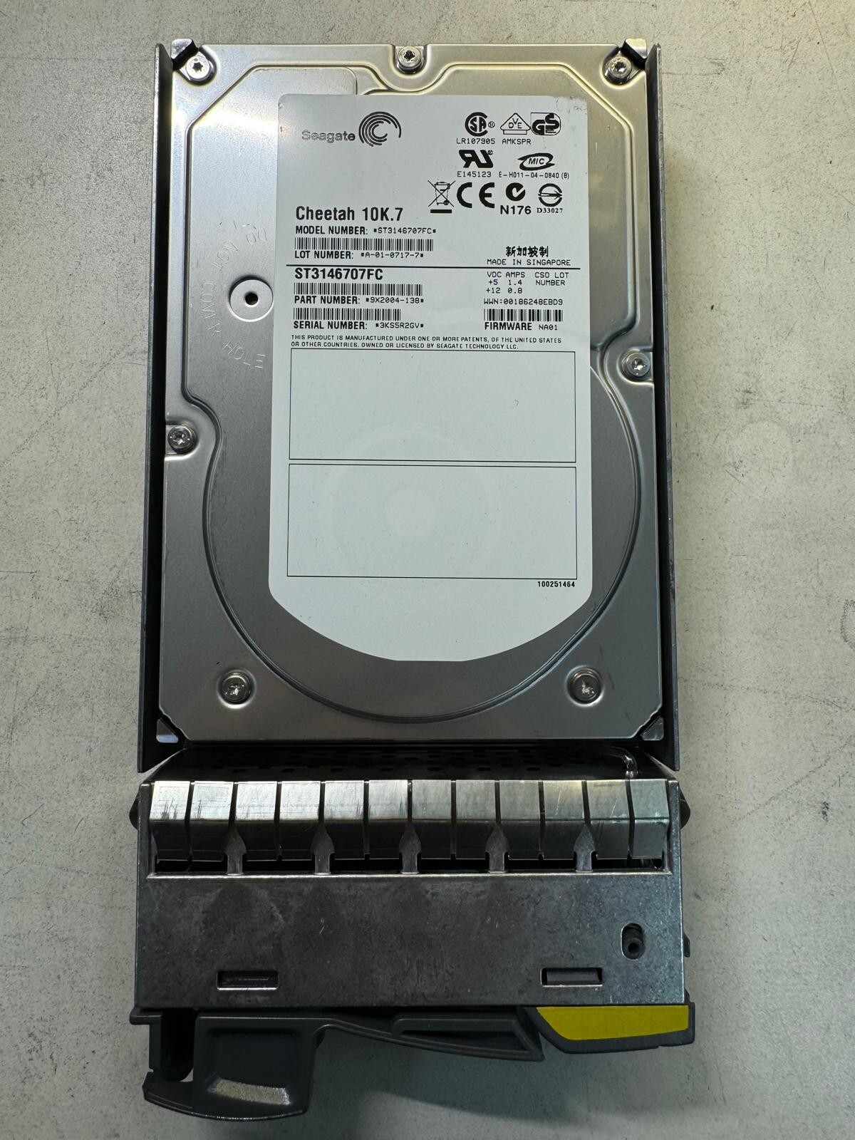 NetApp 146GB 108-00082+A0 X274B-R5 Fiber Channel Server Hard Drives