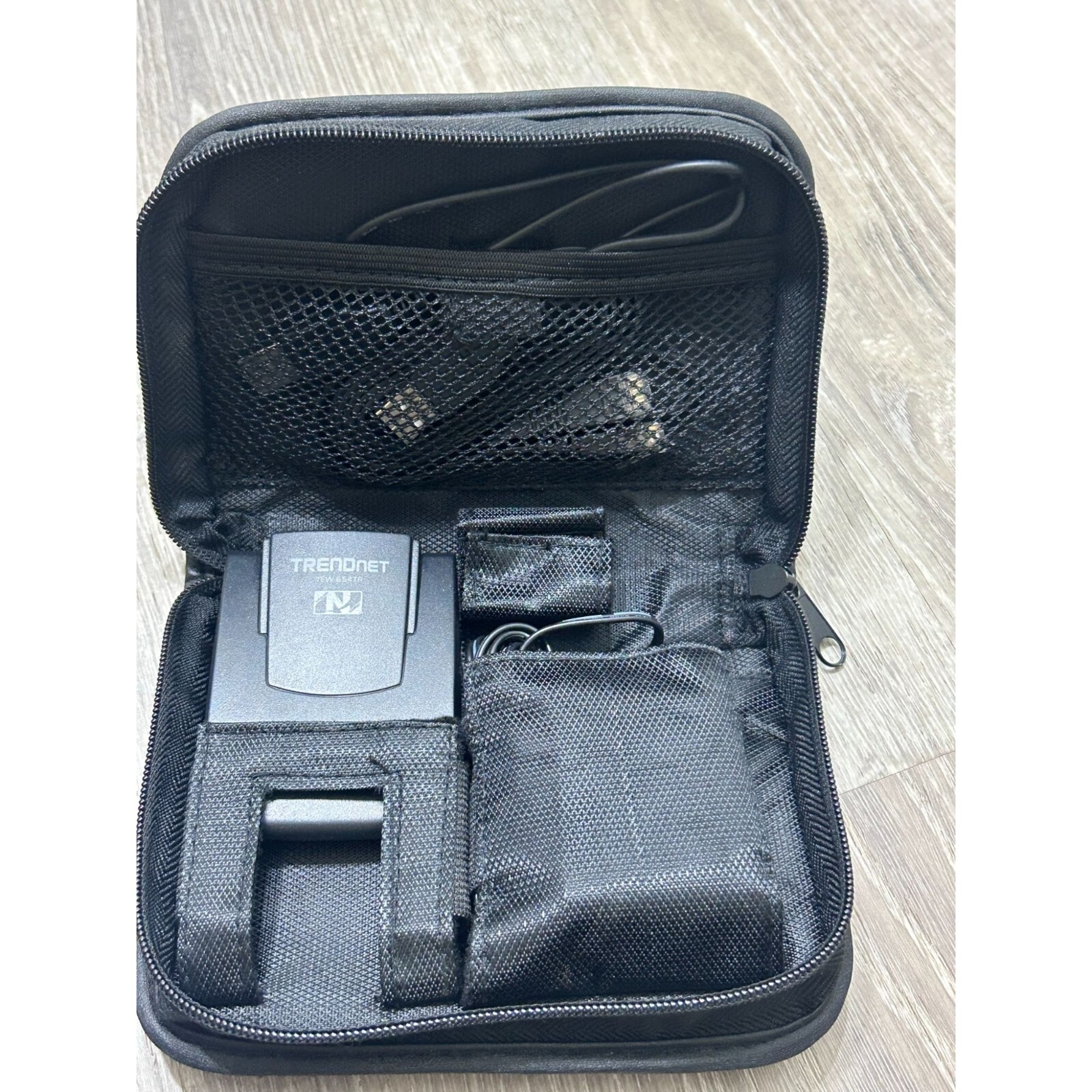 Trendnet Travel Router Kit TEW-654TR 300Mbps Wireless With Case