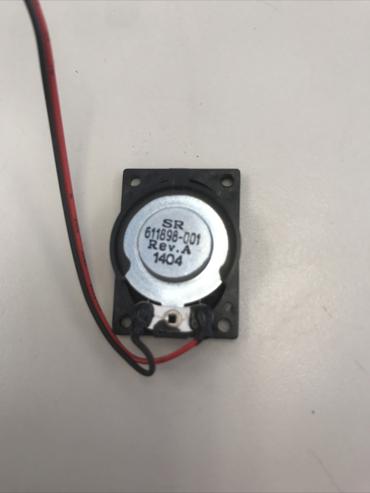 611898-001 REV A