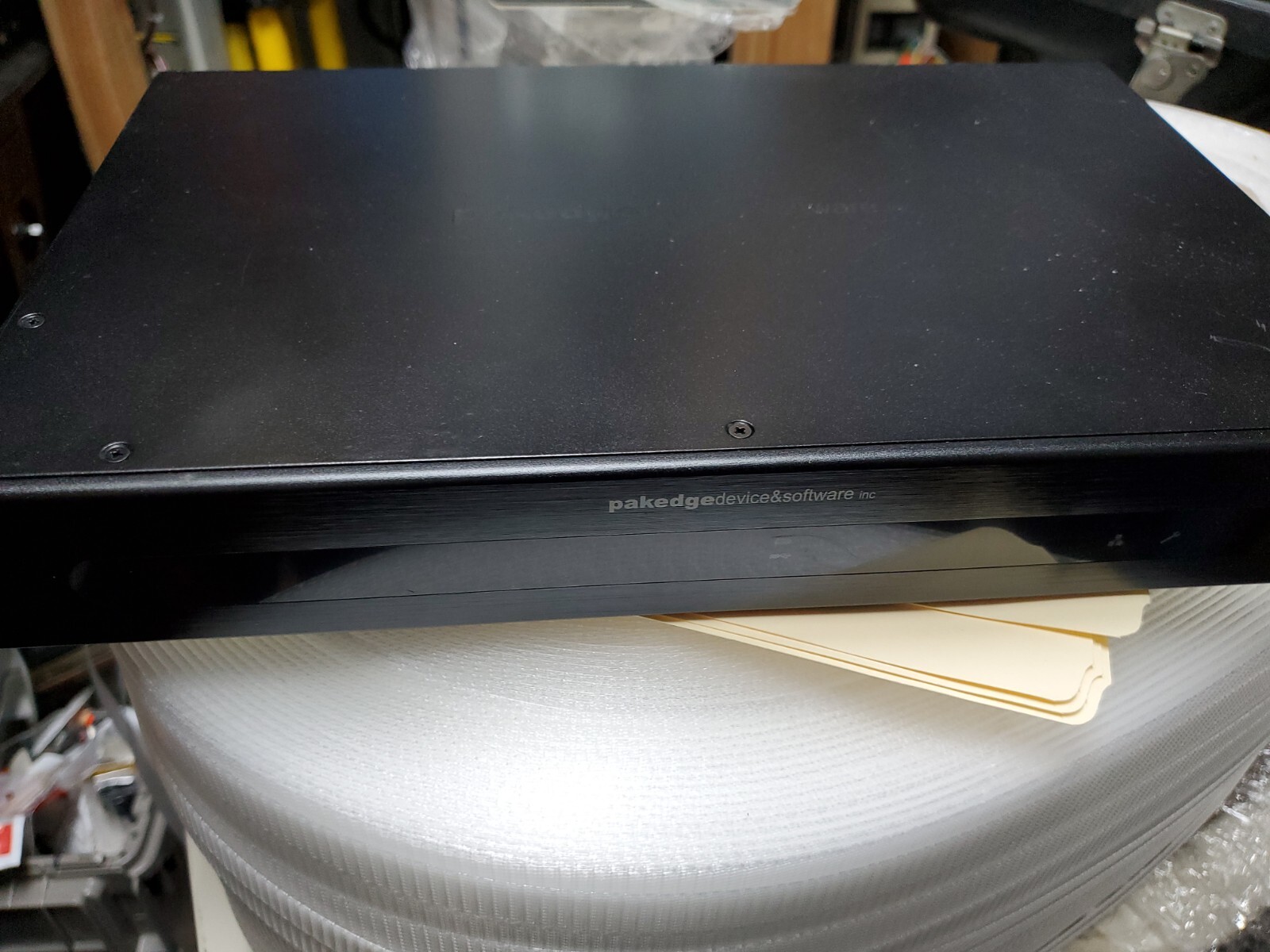 Pakedge Device & Software NK-1 Network Appliance Wireless Controller