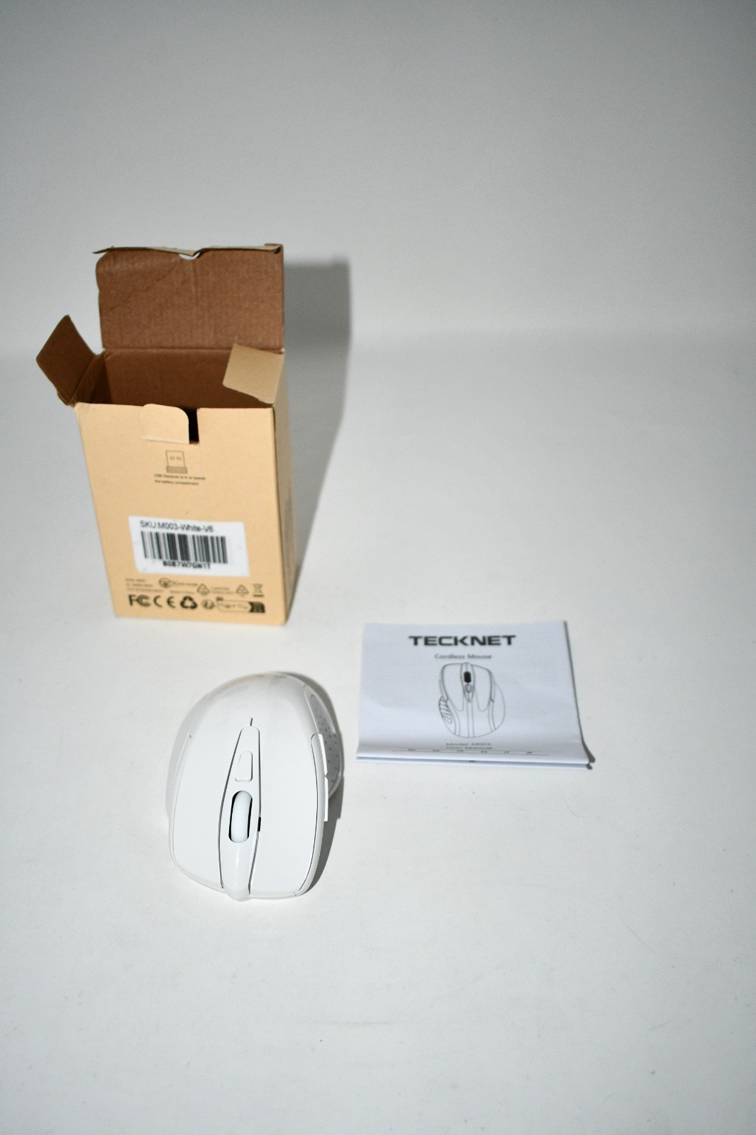 TECKNET Wireless Mouse Rechargeable, 2.4G, USB Receiver, 4800 DPI, White, NWT Co