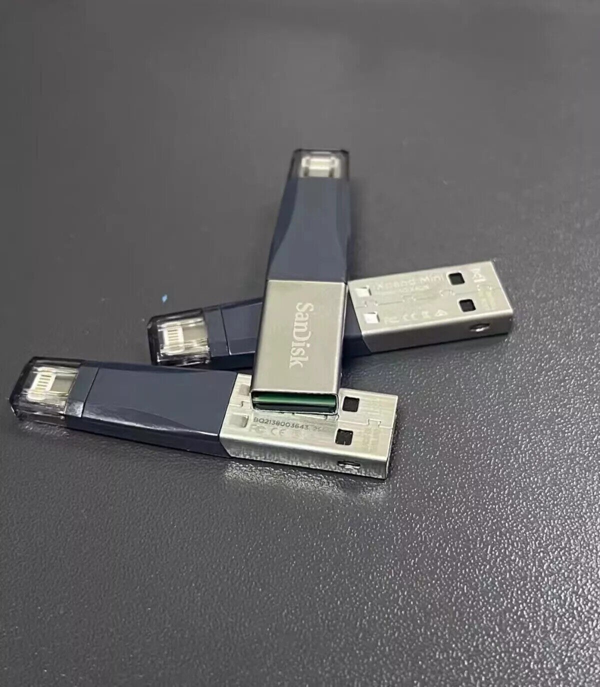 SanDisk iXpand Mini Lightning 32GB /128GB /256GB OTG USB3.0 Flash Drive SDIX40N