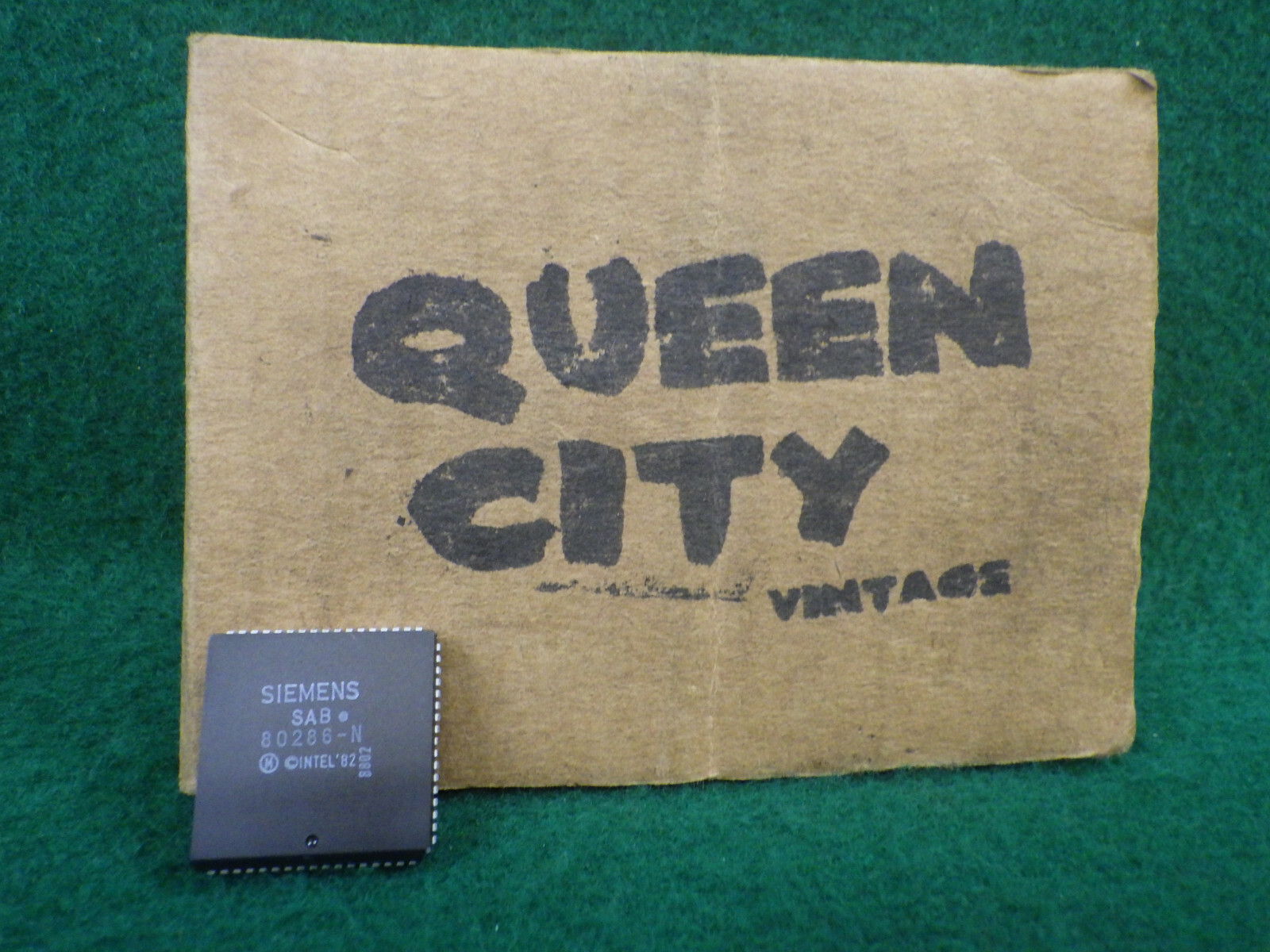 Vintage Siemens/Intel N80286-N Processor chip - NOS 1982