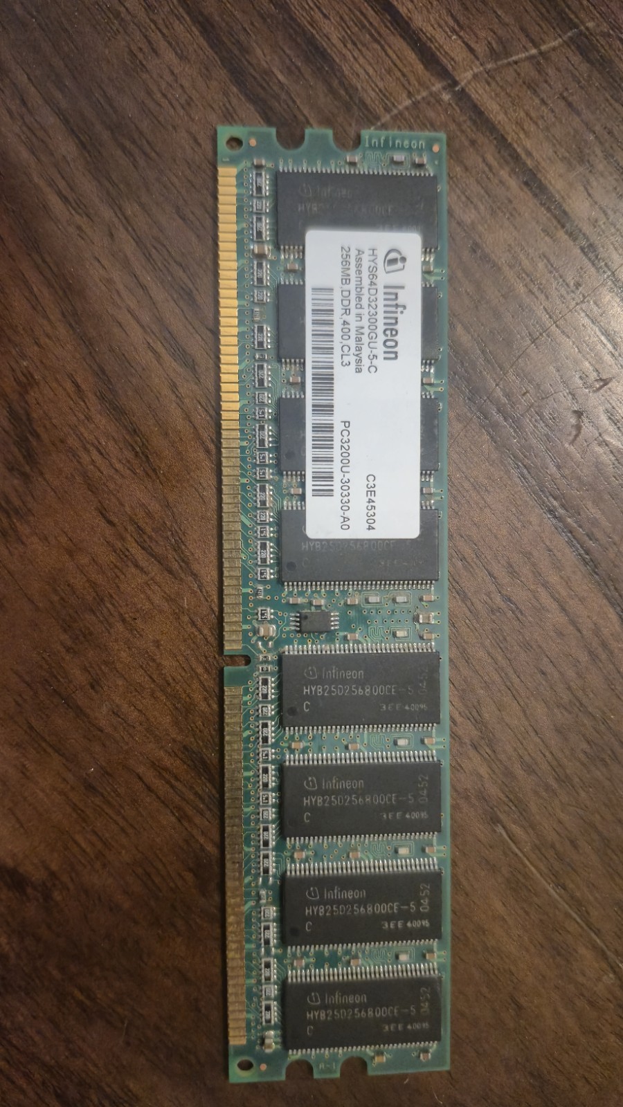 *UNTESTED* Infineon 1x256MB DDR-400 (PC-3200) Desktop Memory