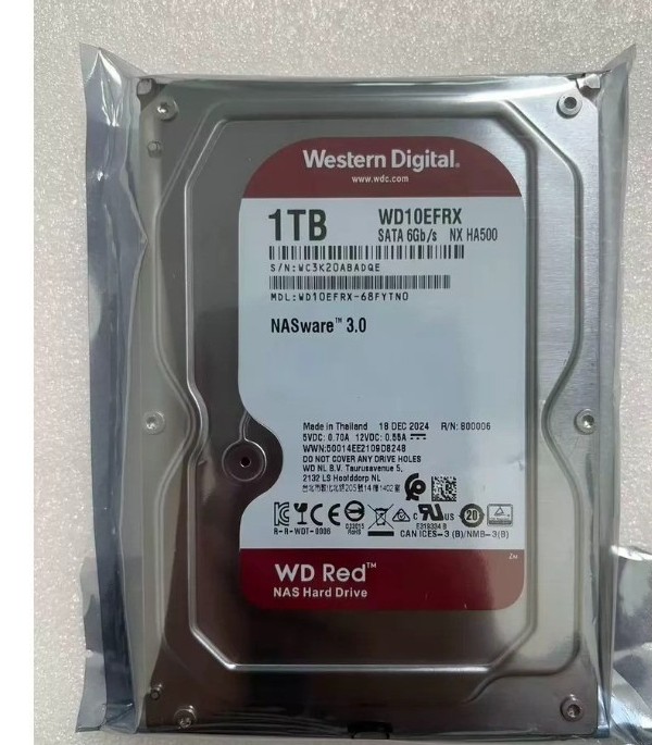 1PCS Western Digital Red 1TB WD10EFRX NASware 3.0 64MB SATA 6Gb/s 3.5 Inch Hard
