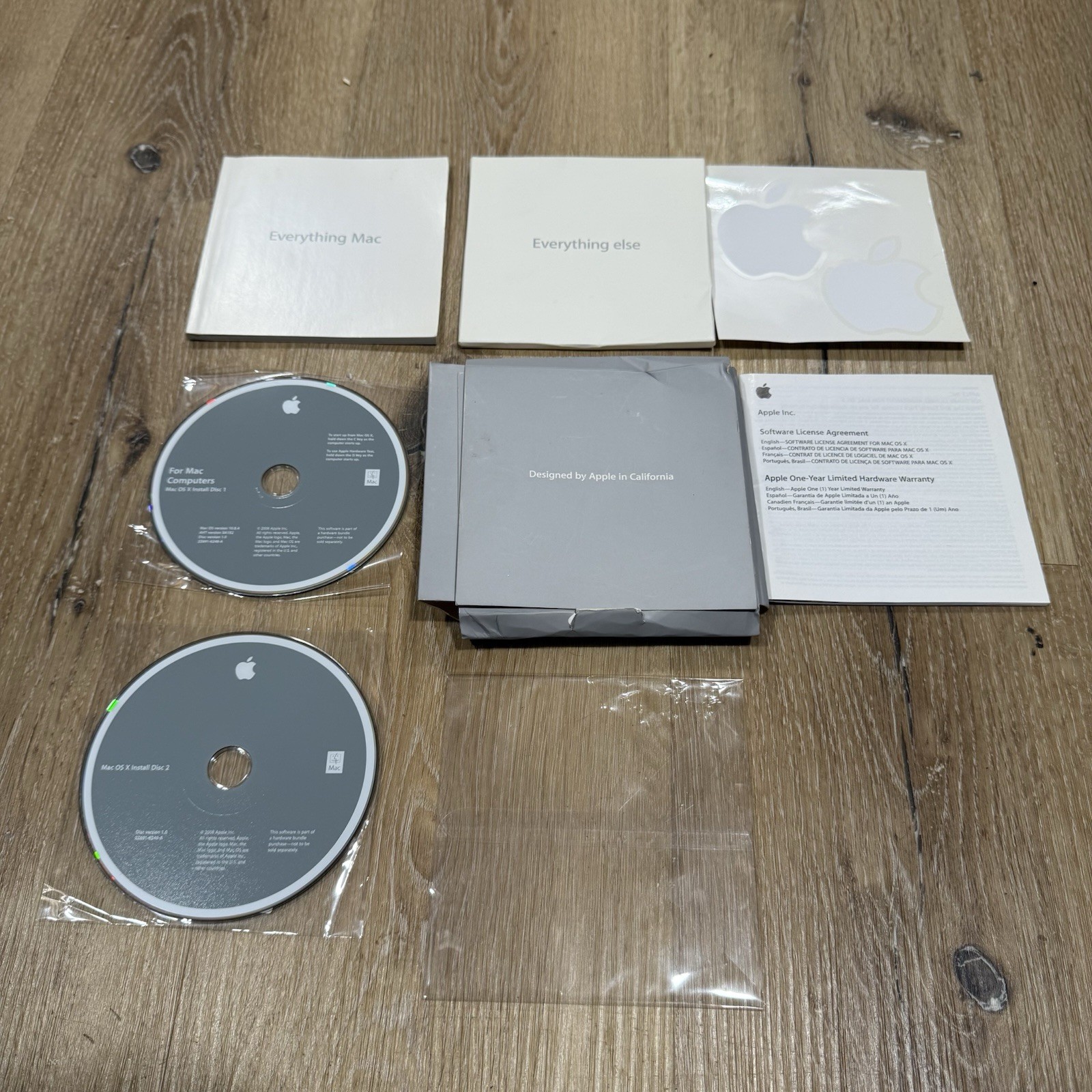 Apple iMac OS x 10.5.4 Everything Else Install Disc Install Discs & Manual 2008