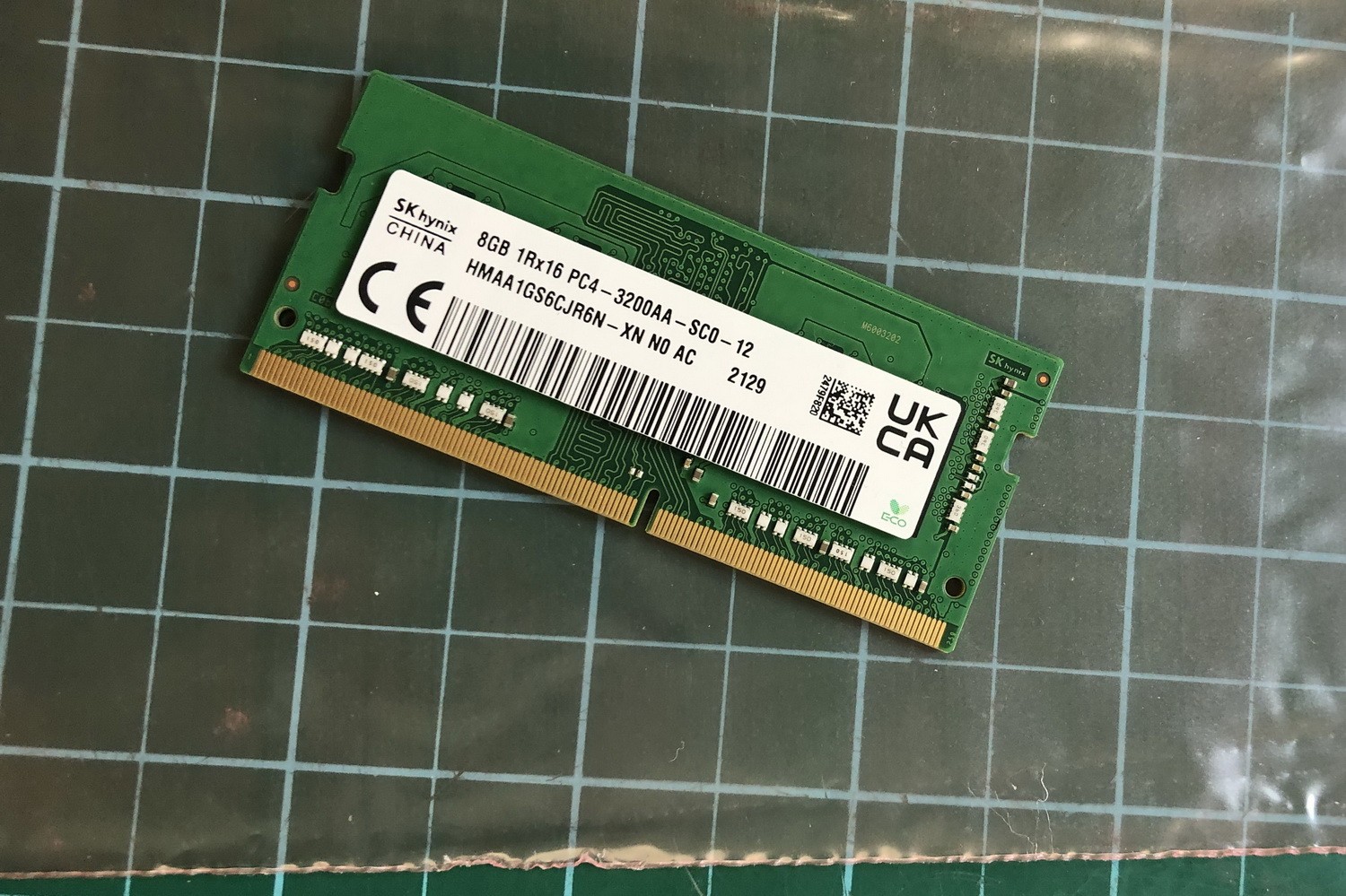 SK Hynix 8GB DDR4 1Rx16 PC4-3200AA Laptop Memory Ram HMAA1GS6CJR6N-XN