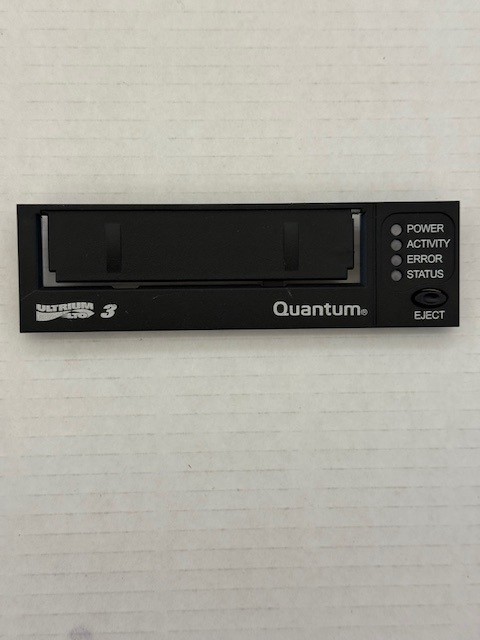 Quantum Dell hp & Others LTO-3 HH Tape Drive Bezel  Black Half Height NEW