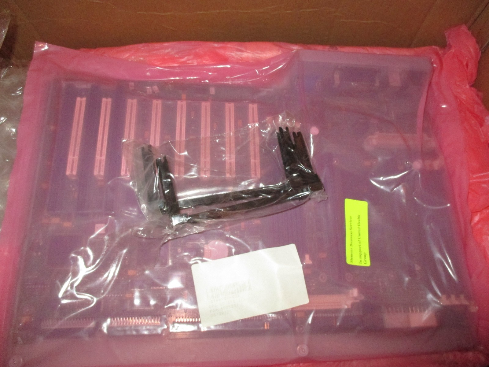 NEW HP PROLIANT 3000 SYSTEM SERVER MOTHERBOARD, SYSTEM I/O BOARD 146937-001, NIB