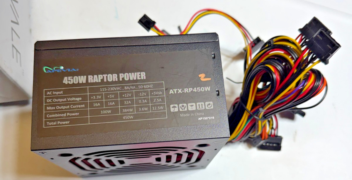 Apevia ATX-RA450W 450w Raptor Quiet 120mm Red Fan Power Supply 100% Brand NEW 