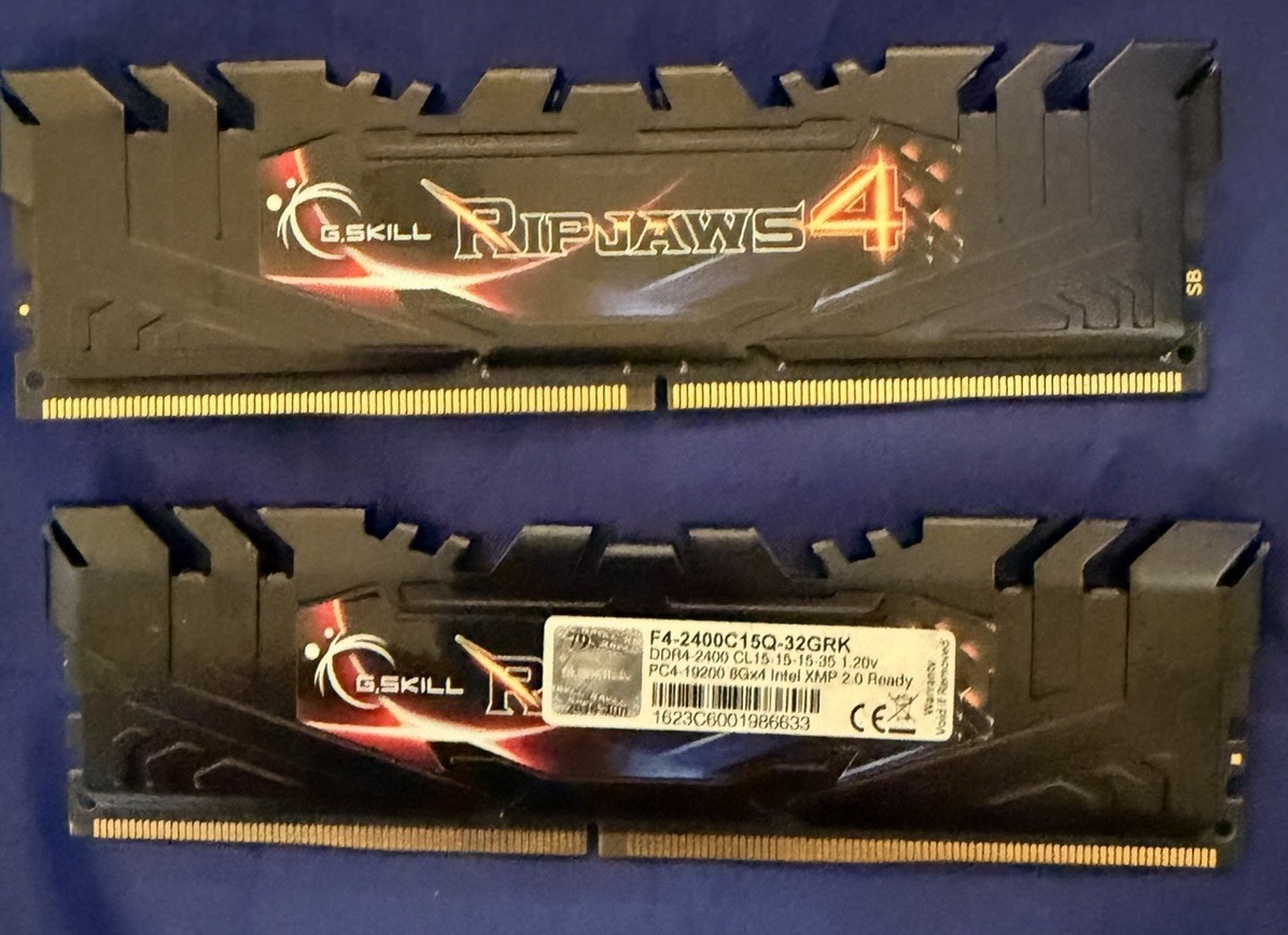 (2) G.SKILL Ripjaws 4 —8gbx2 (16gb) DDR4 RAM 2400MH(F4-2400C15Q-32GRK)