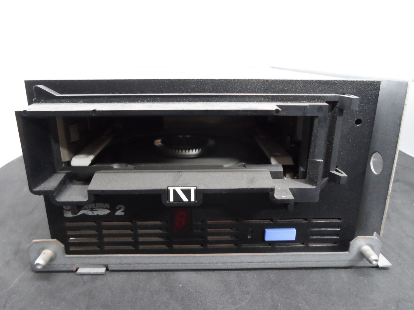 Sun Oracle StorageTek LTO2 Ultrium2 SCSI 3100222551 1000500-02 313903306 PD083T