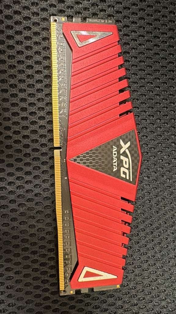 ADATA XPG 4GB RAM DDR4 2400MHz AX4U2400W4G16-BRZ