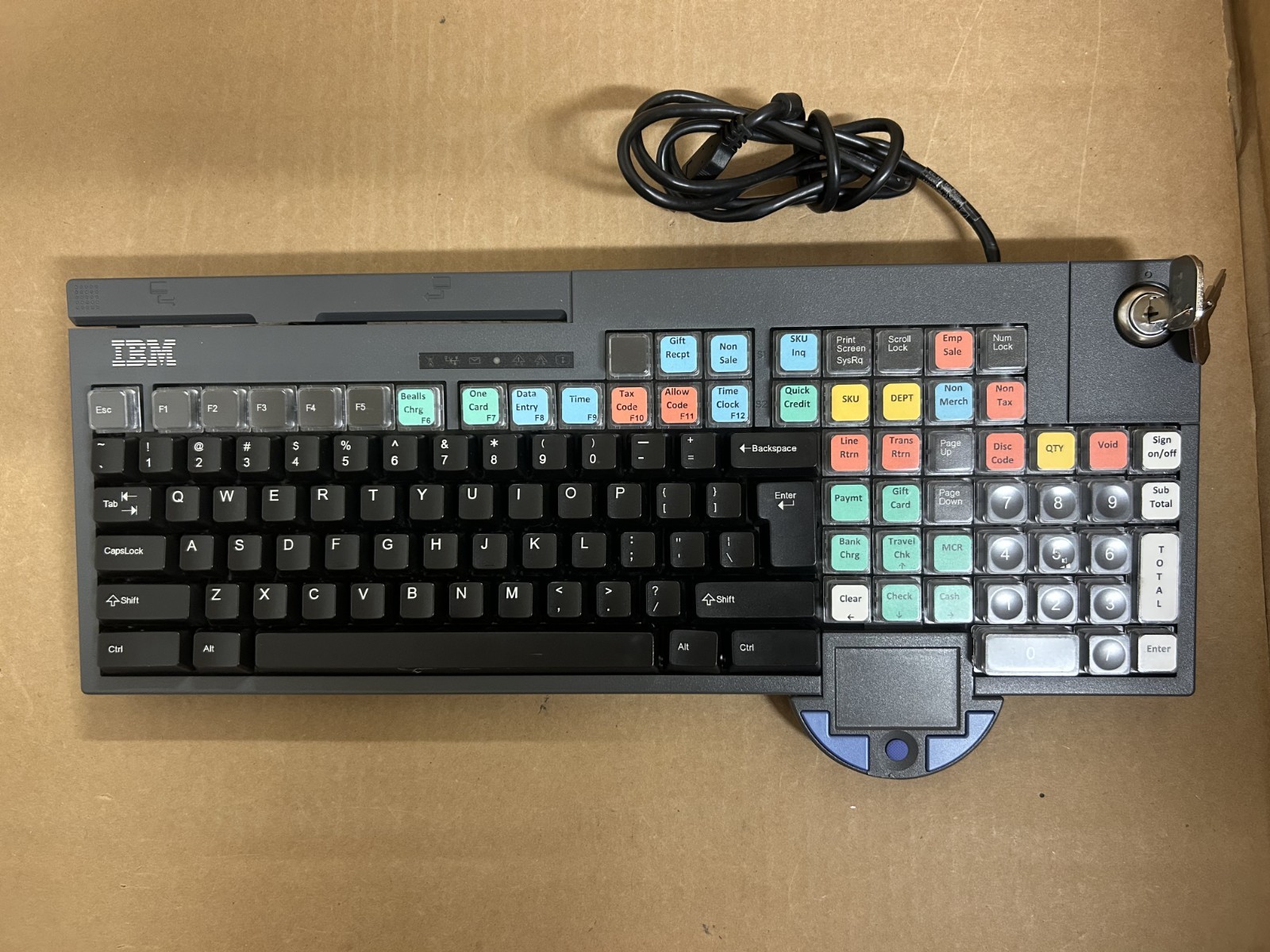 Vintage IBM 93Y1151 Retail Keyboard