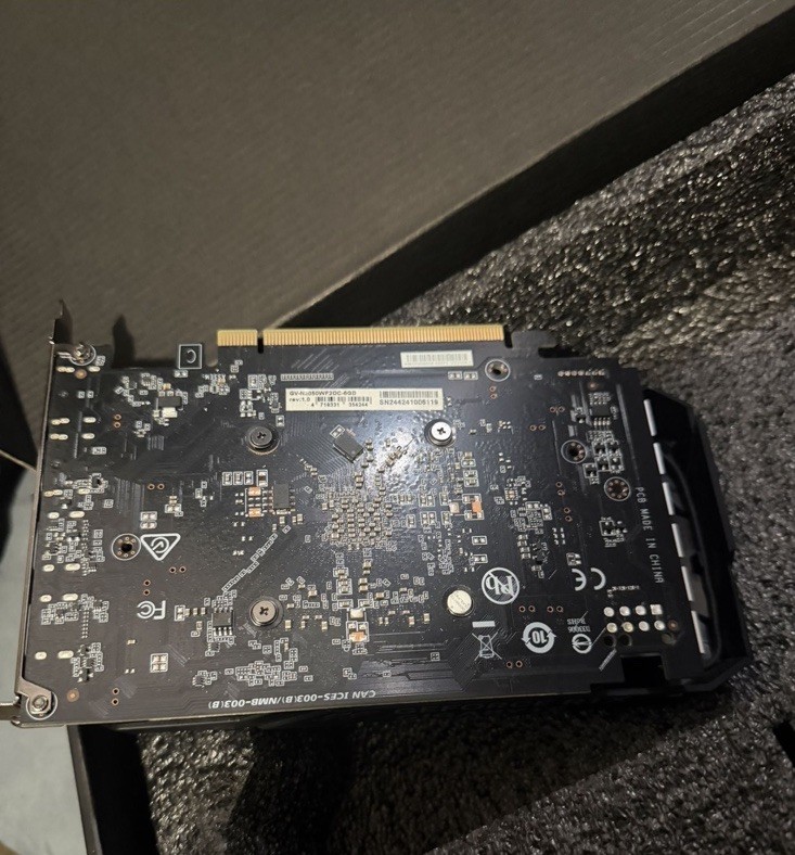 GIGABYTE NVIDIA GeForce RTX PCIe x16 Graphics Card HDMI/DP Multi-Monitor