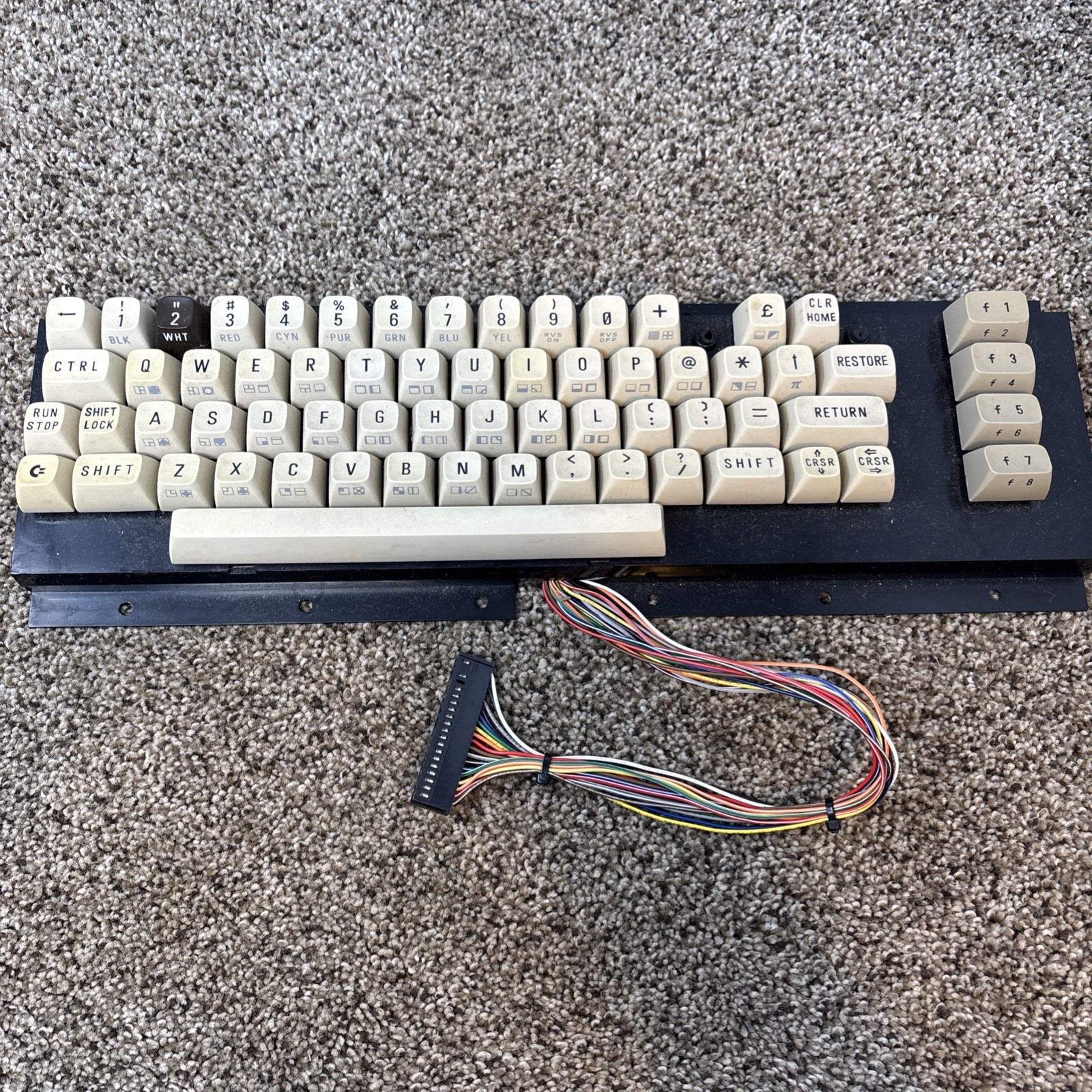 Commodore 64 64c Vic 20 Replacement Keyboard Only FOR PARTS OR REPAIR